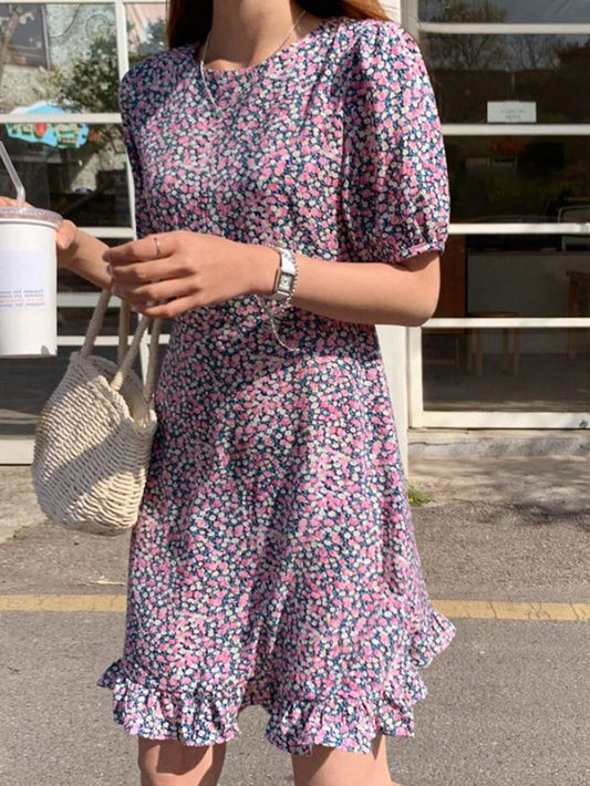 Women Short Sleeve Dress With Colorful Floral Print And Waist Belt