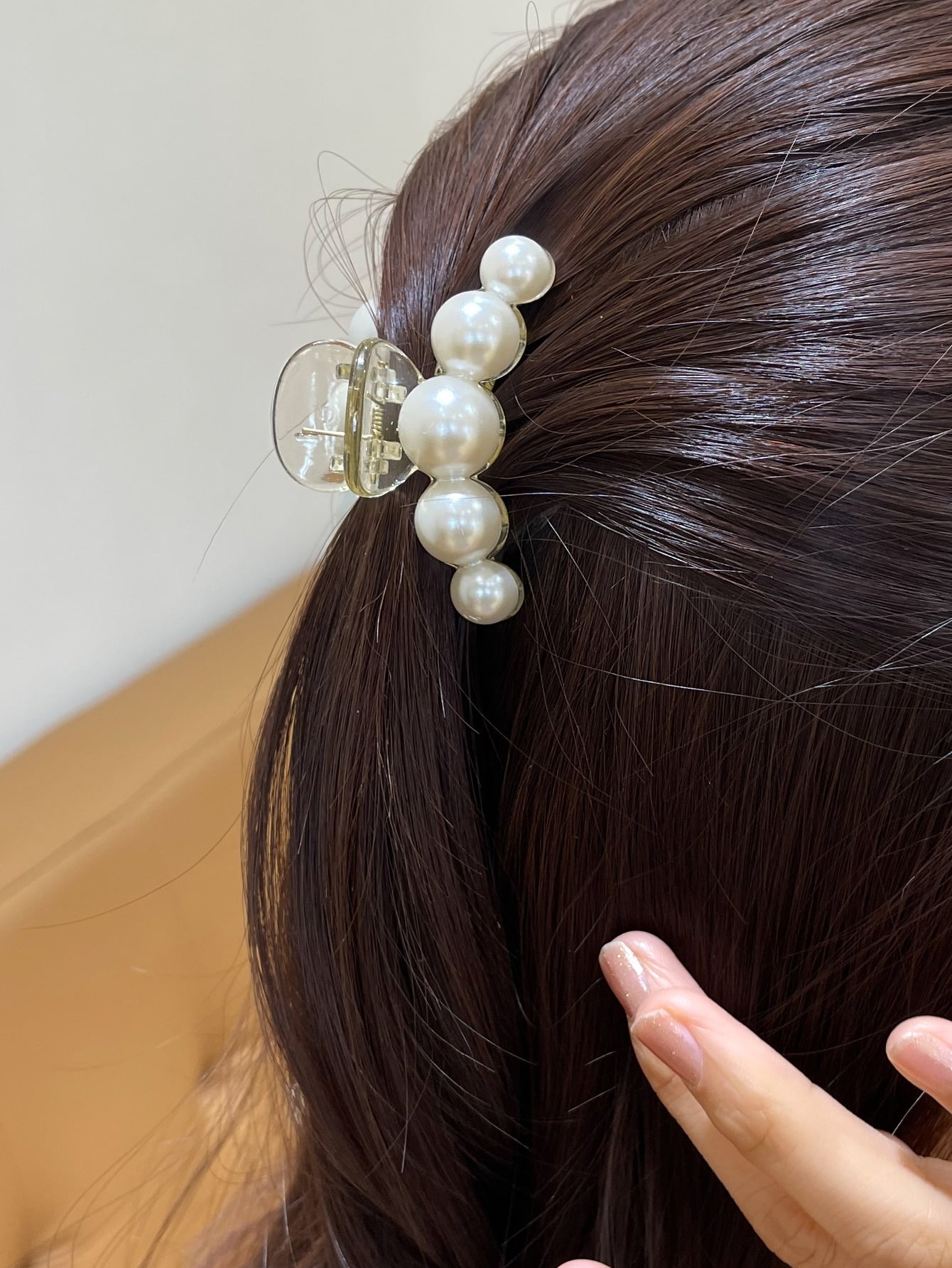 Faux Pearl Decor Hair Claw Elegant