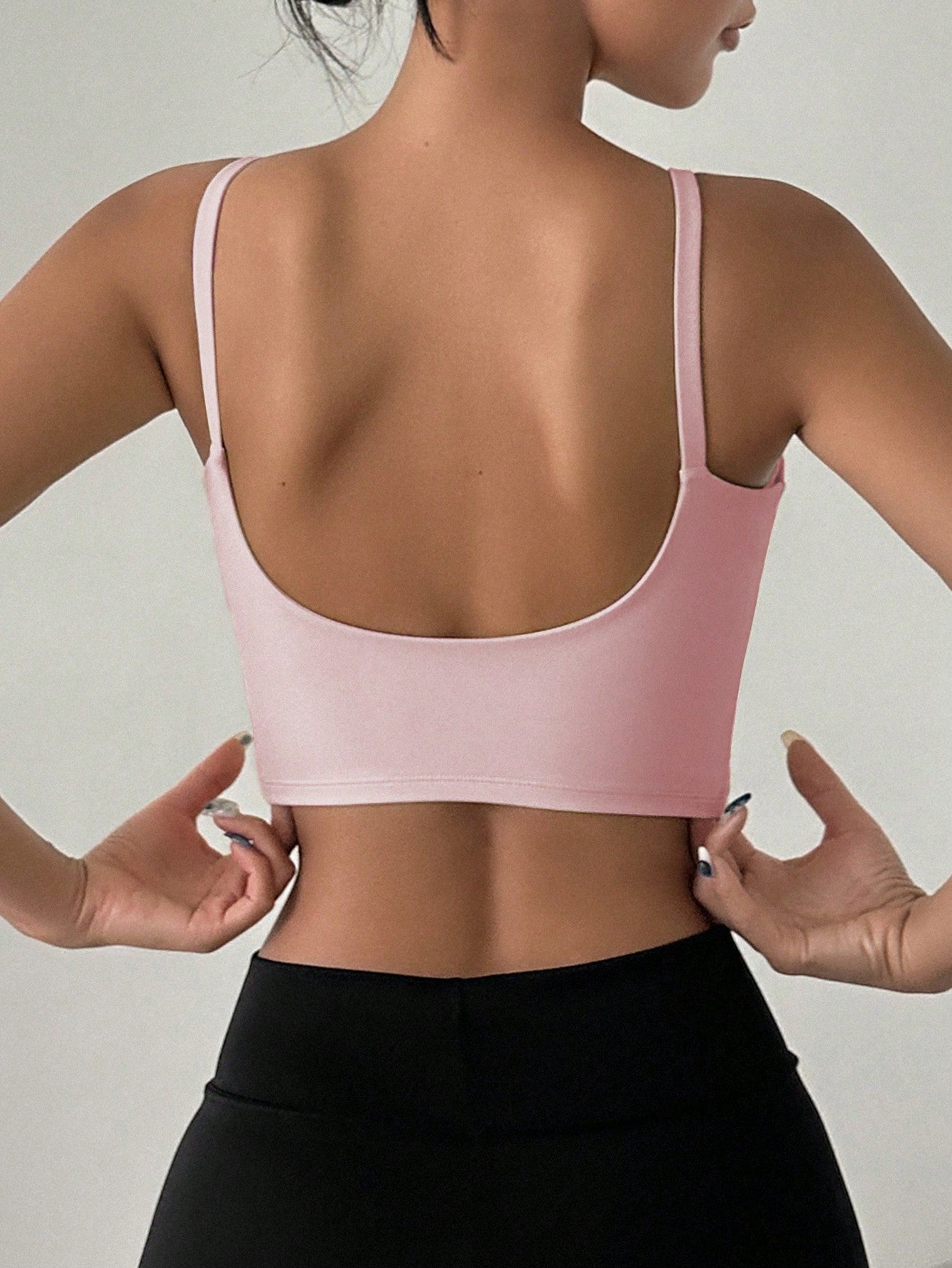 Solid Backless Sports Bra