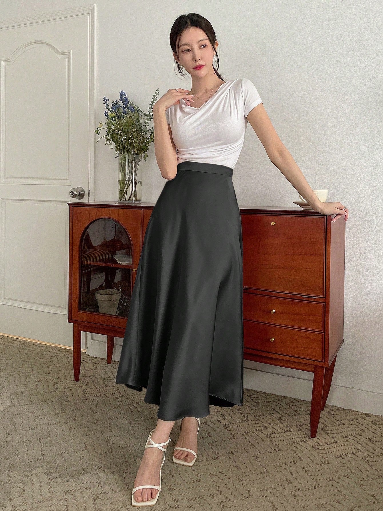 Solid Color High Waist Long Skirt