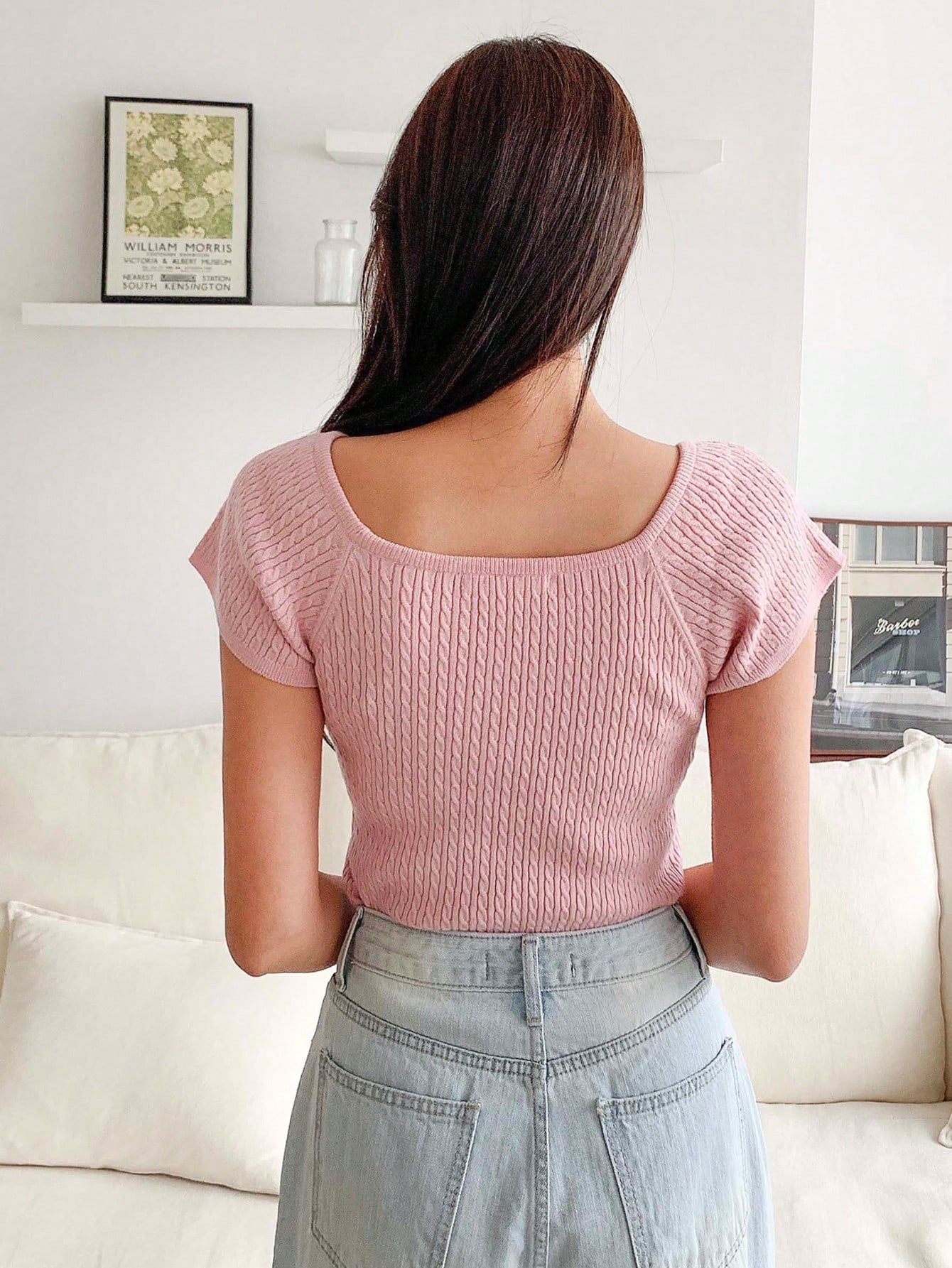 Round-Neck Short Sleeve Knitted Top With Cable Knit