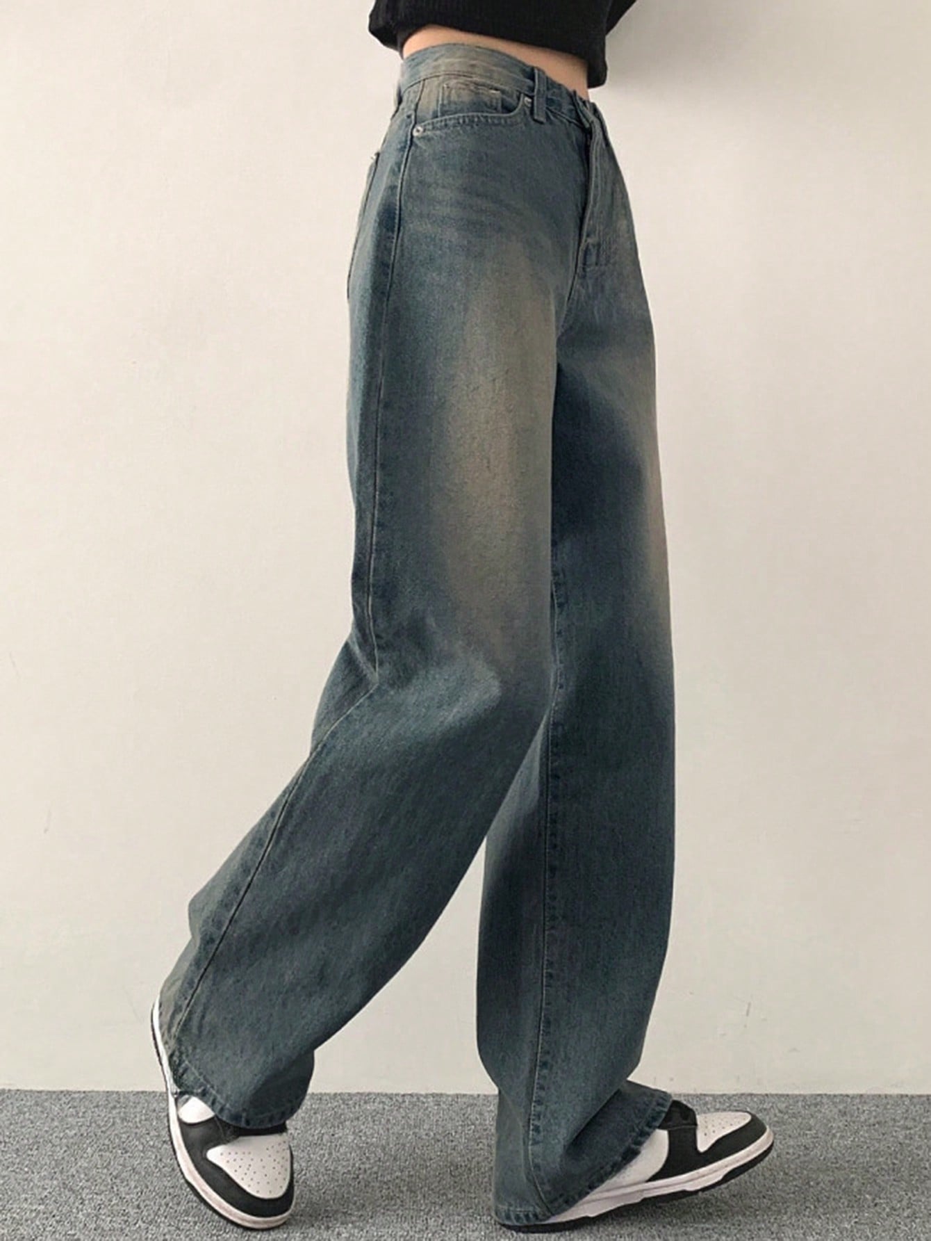 Women's Fashionable Straight Leg Casual Vintage Jeans