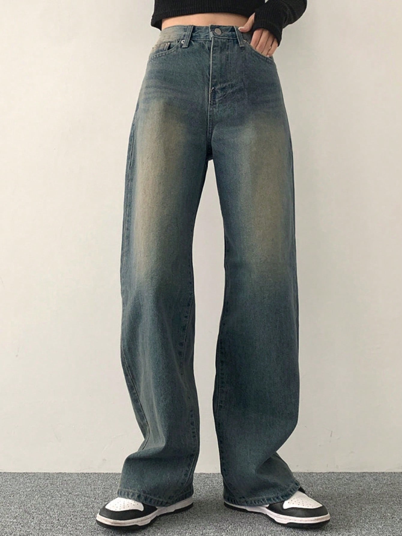 Women's Fashionable Straight Leg Casual Vintage Jeans