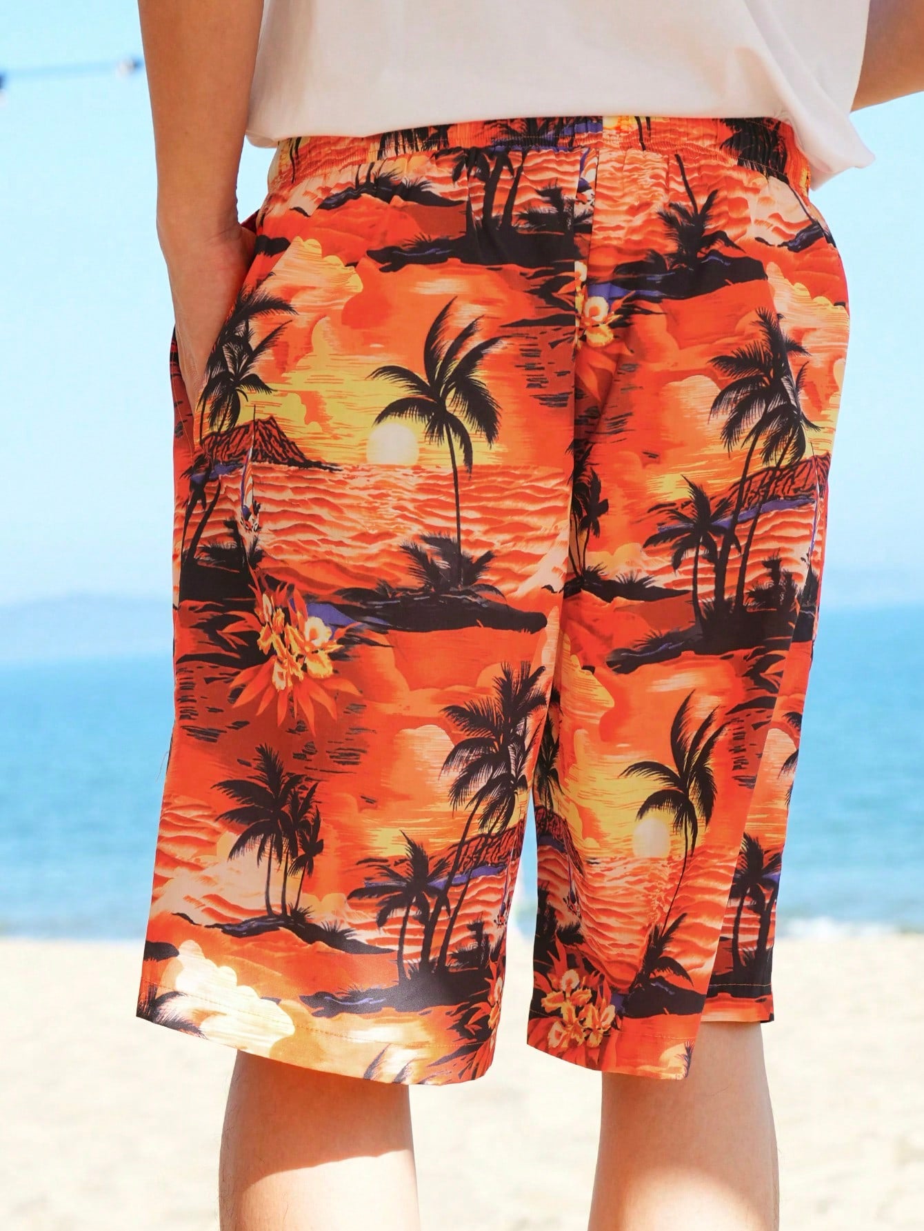 Men's Drawstring Printed Shorts With All-Over Print, Suitable For Beach, Vacation, Summer