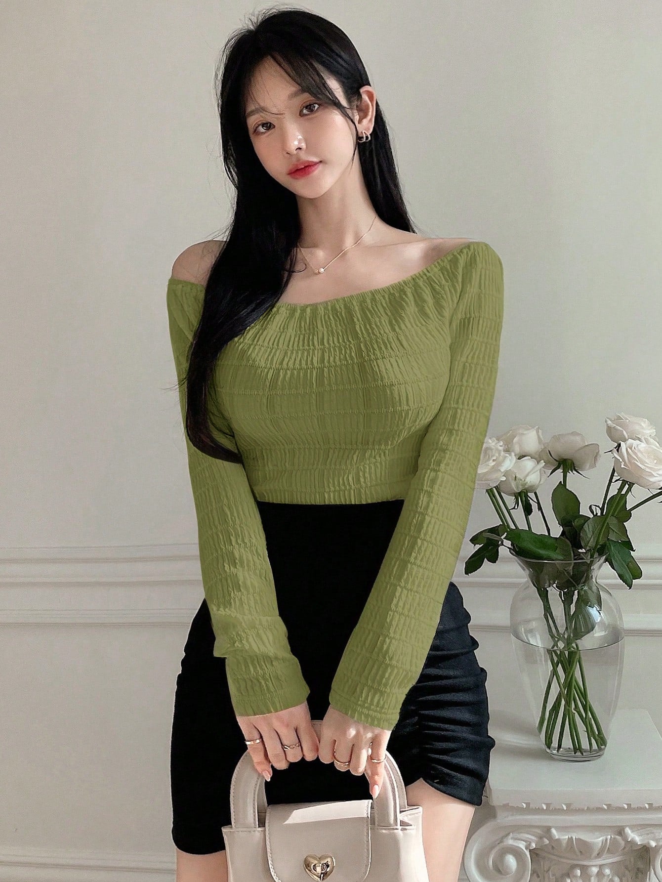 Solid Color Women's Slim Fit Off Shoulder Textured Long Sleeve T-Shirt, Spring/Autumn