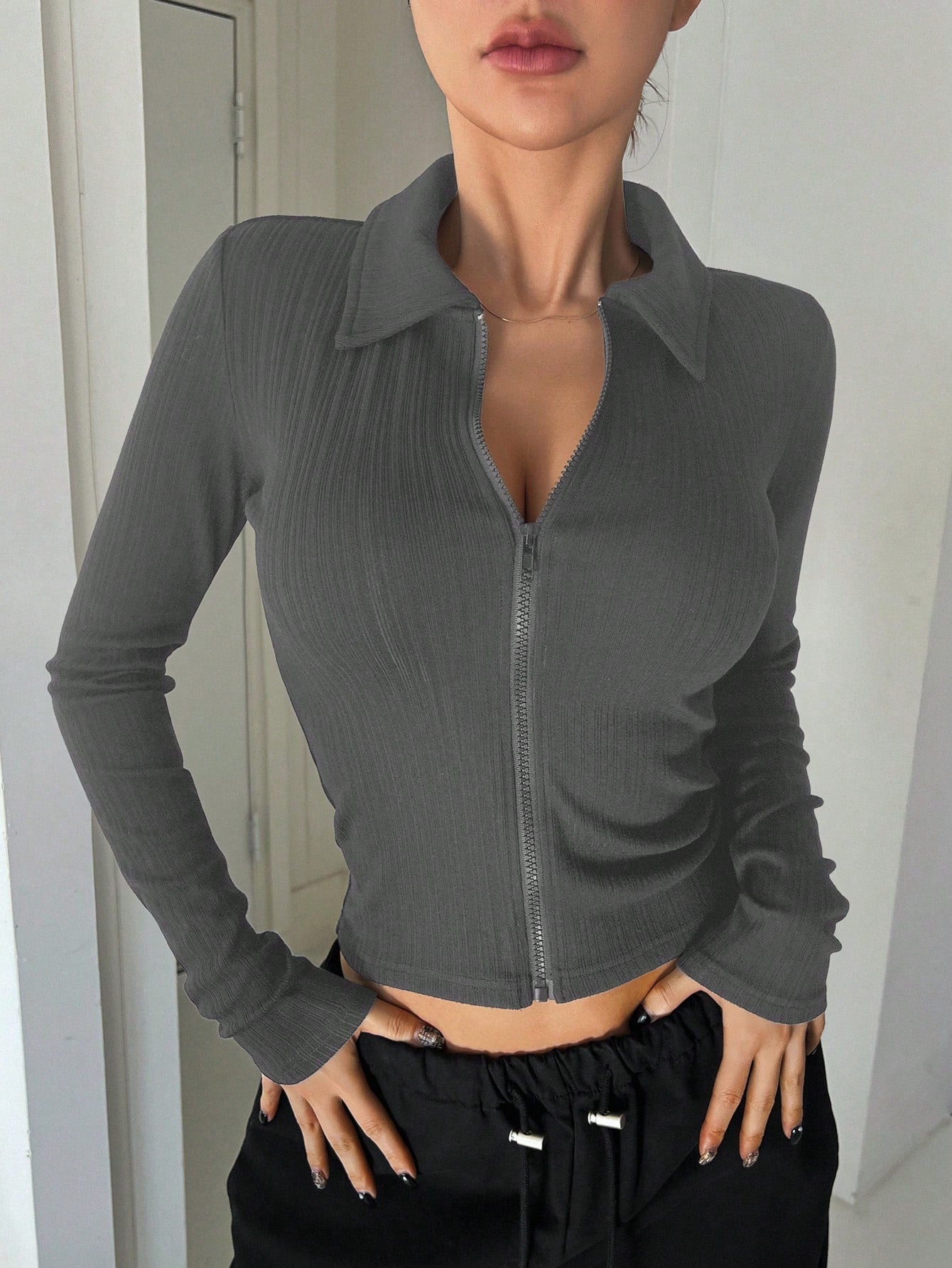 Women's Plain Color Slim Fit, Short Cut Long Sleeve T-Shirt With Front Zipper And Collar