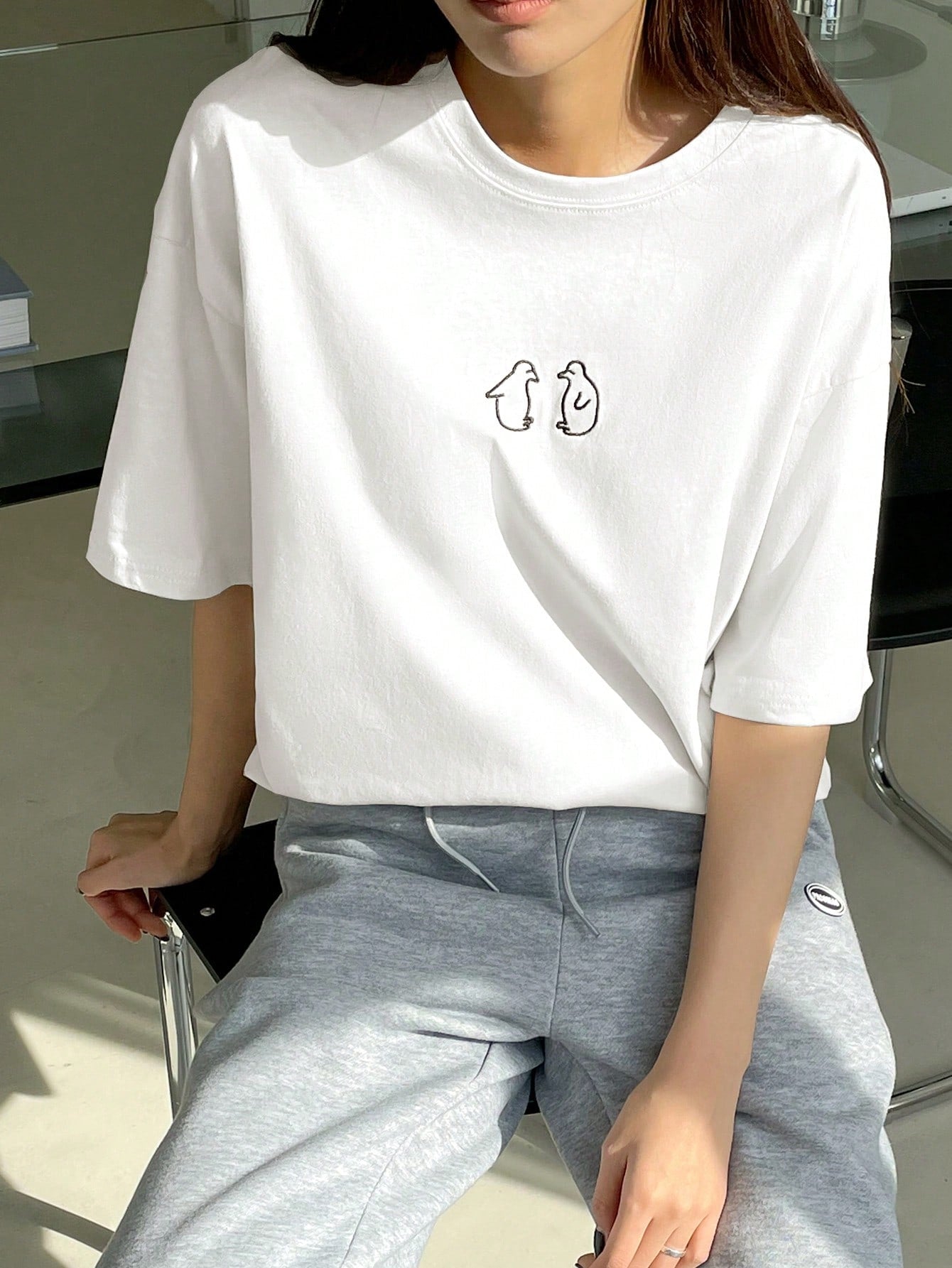 Animal Embroidery Loose Fit Drop Shoulder Short Sleeve T-Shirt, Casual/Summer
