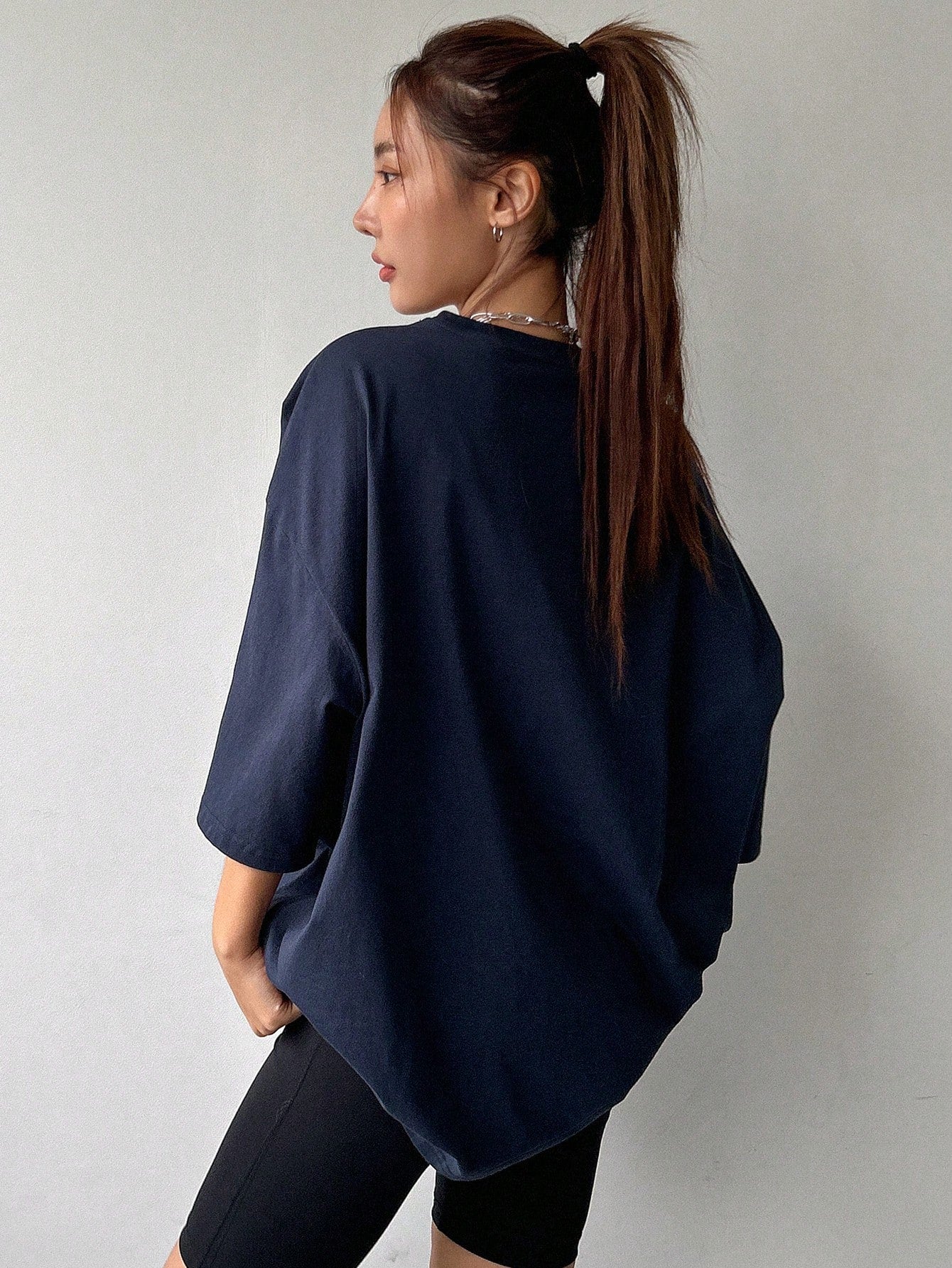 Women's Loose Fit Drop Shoulder T-Shirt With Letter Print