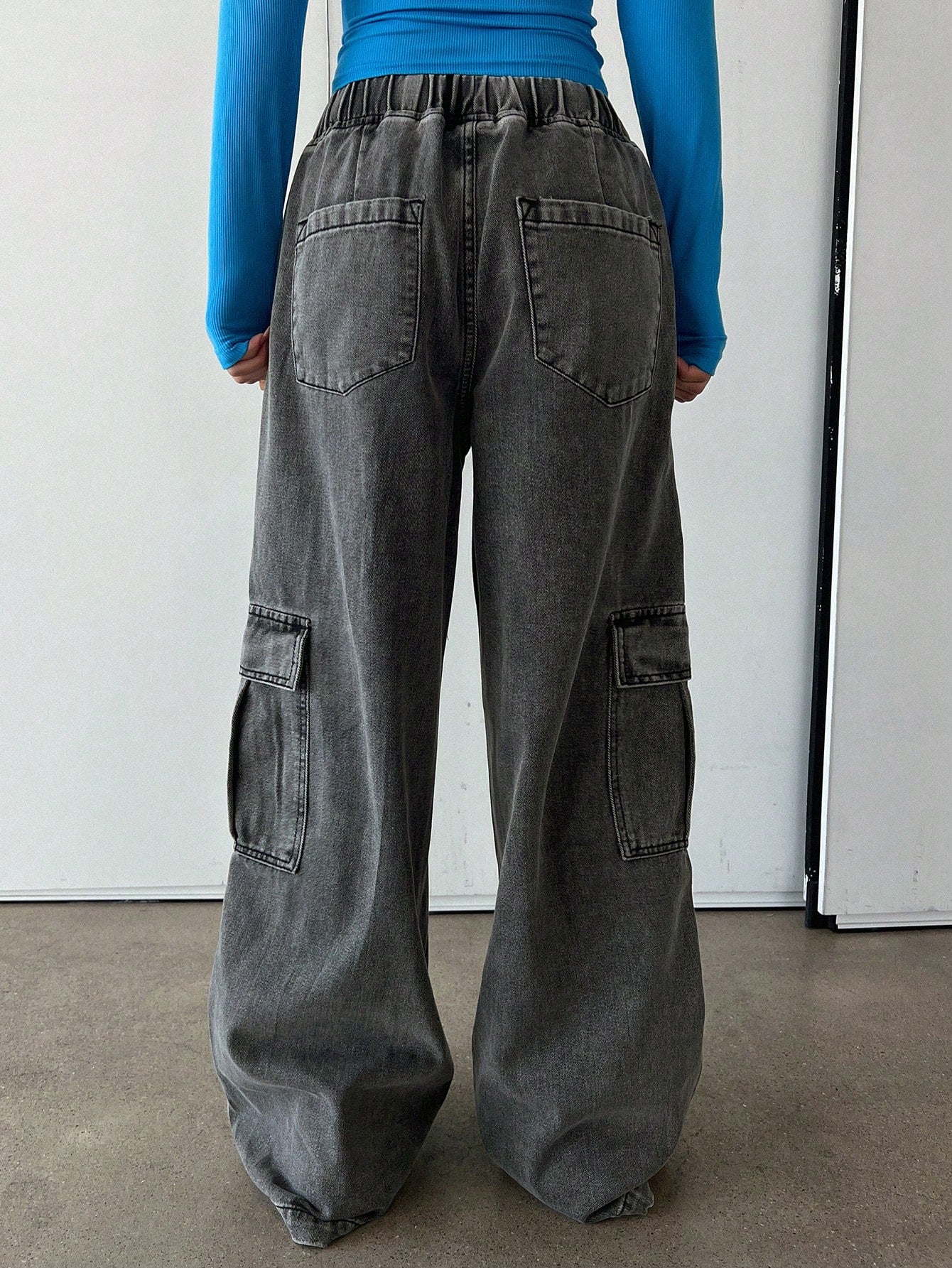 Drawstring Waist Pocket Solid Color Jeans