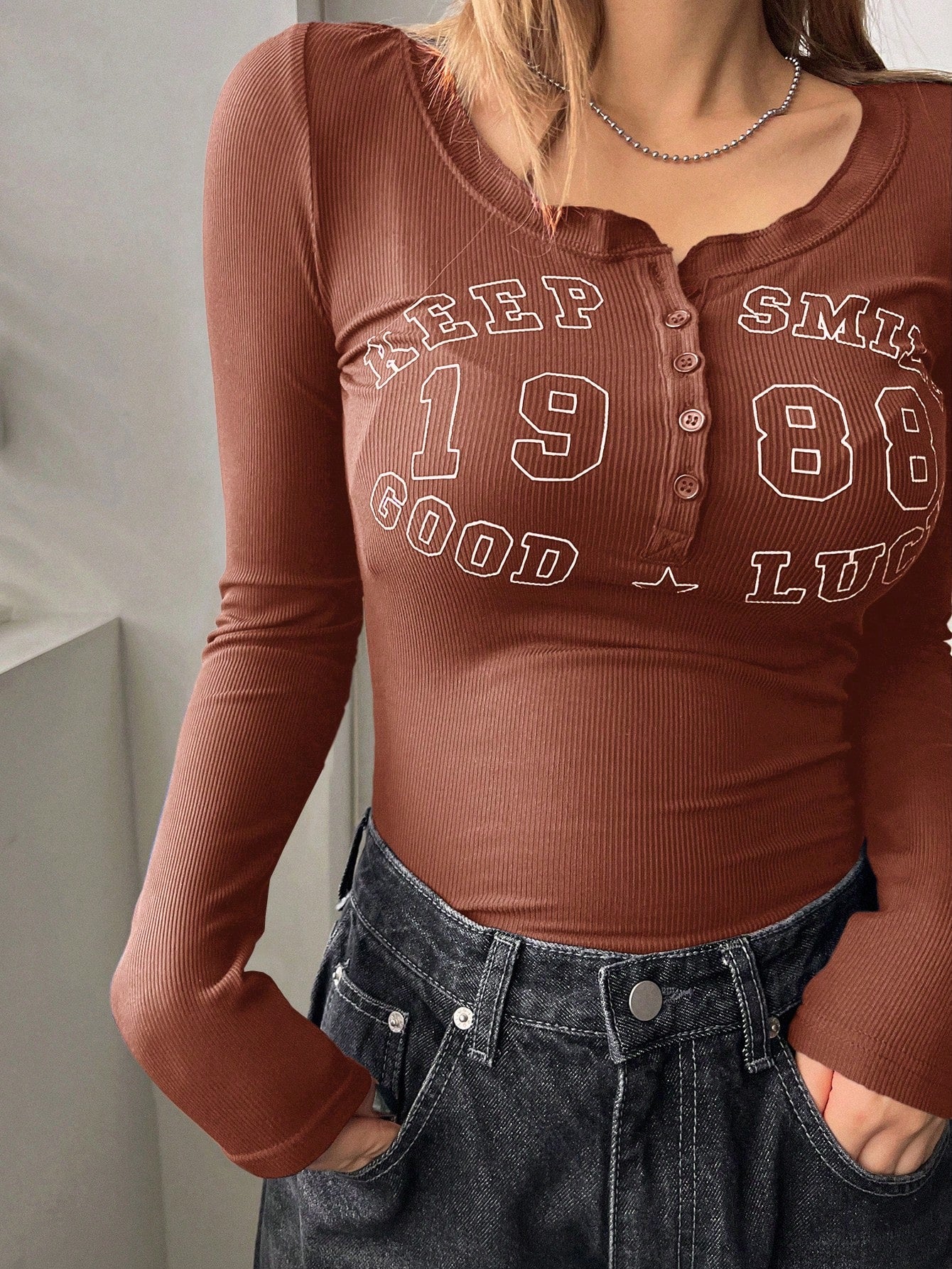 Letter Print Half Placket Buttoned Big Round Neck Slim Fit Long Sleeve Women's T-Shirt, For Spring And Summer