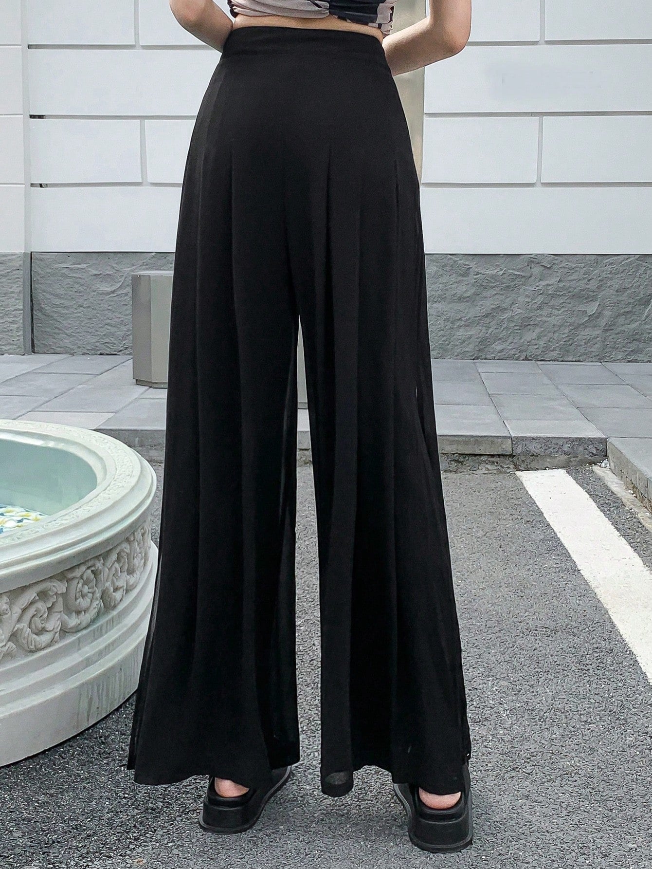 Women's Solid Color Pleated Loose Fit Wide Leg Pants For Casual Wear