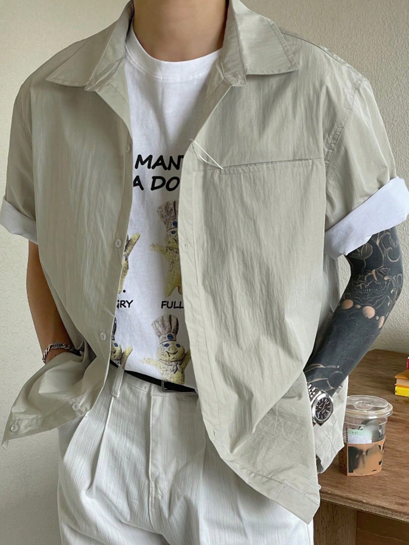 Men's Summer Solid Color Short Sleeve Loose Casual Shirt