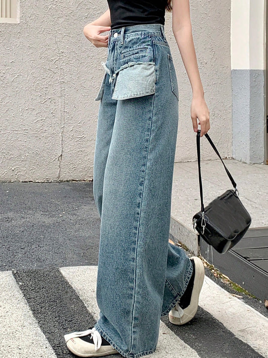 Women Fashionable Wide Leg Straight Jeans With Pocket Design