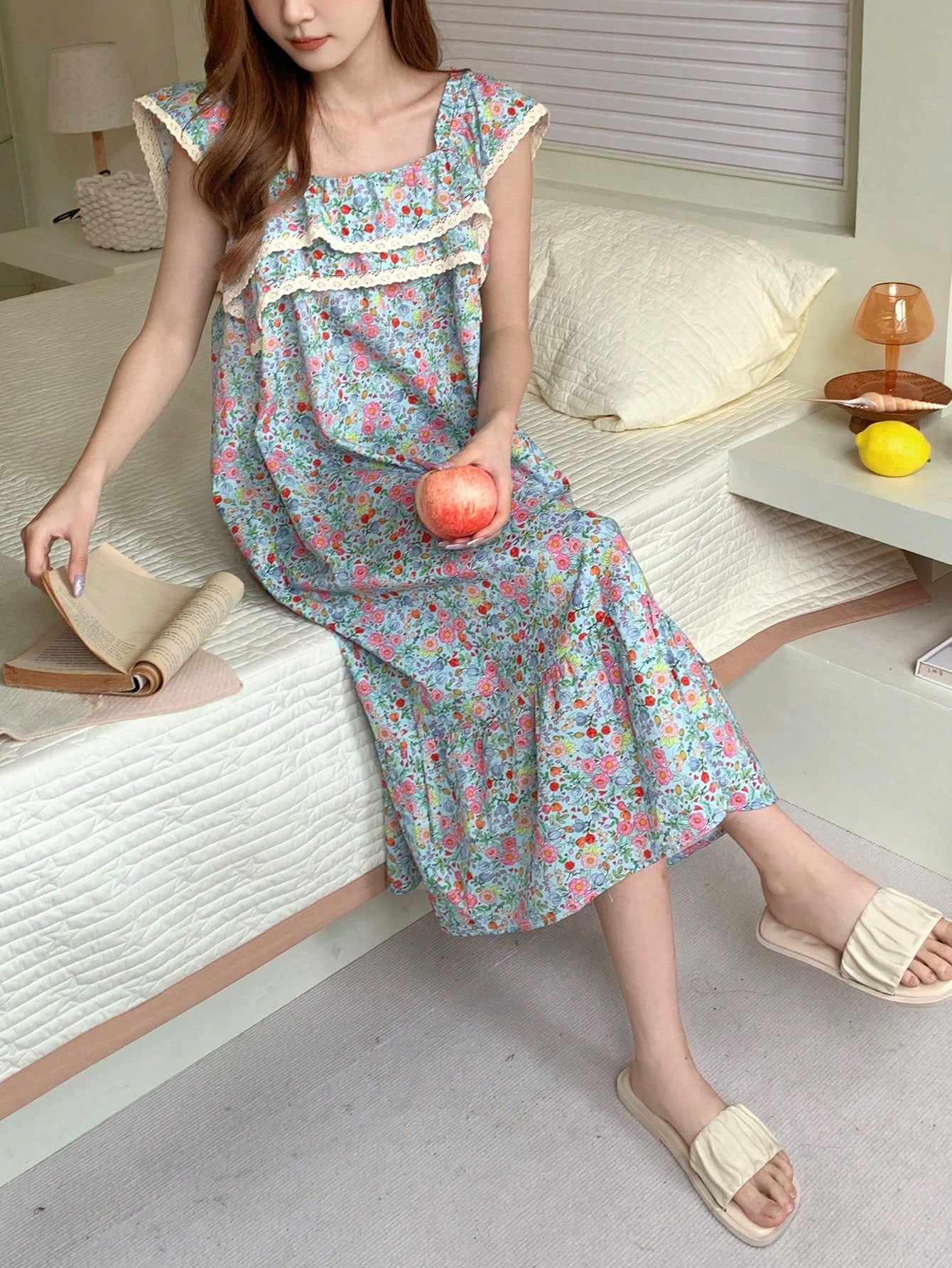 Floral Print Ruffle Hem Patchwork Lace Nightgown