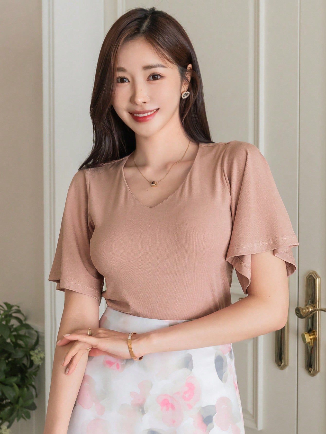 Women Solid Color Simple Short Sleeve T-Shirt For Everyday Wear