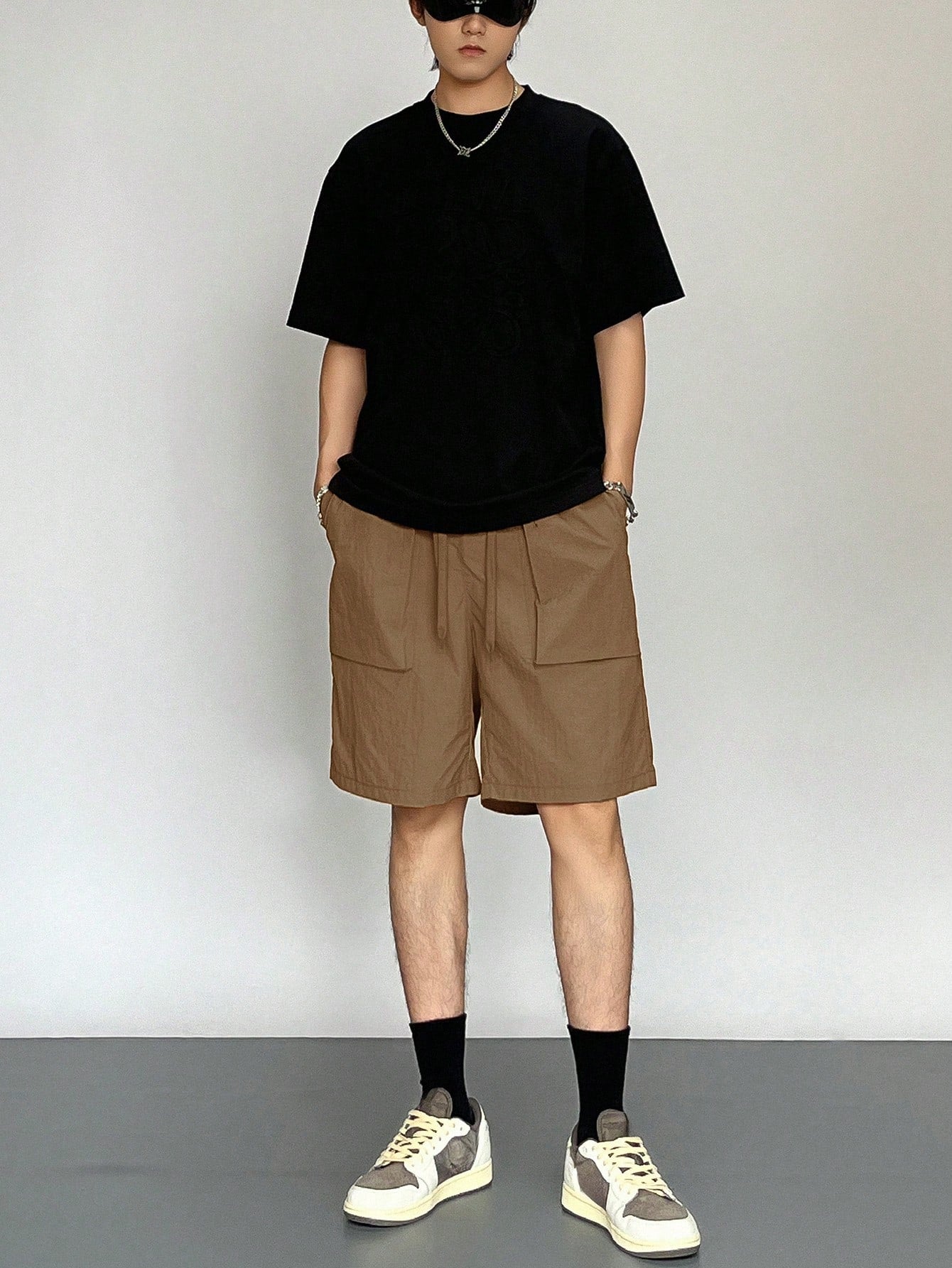 Men Solid Color Drawstring Casual Shorts With Pockets For Summer