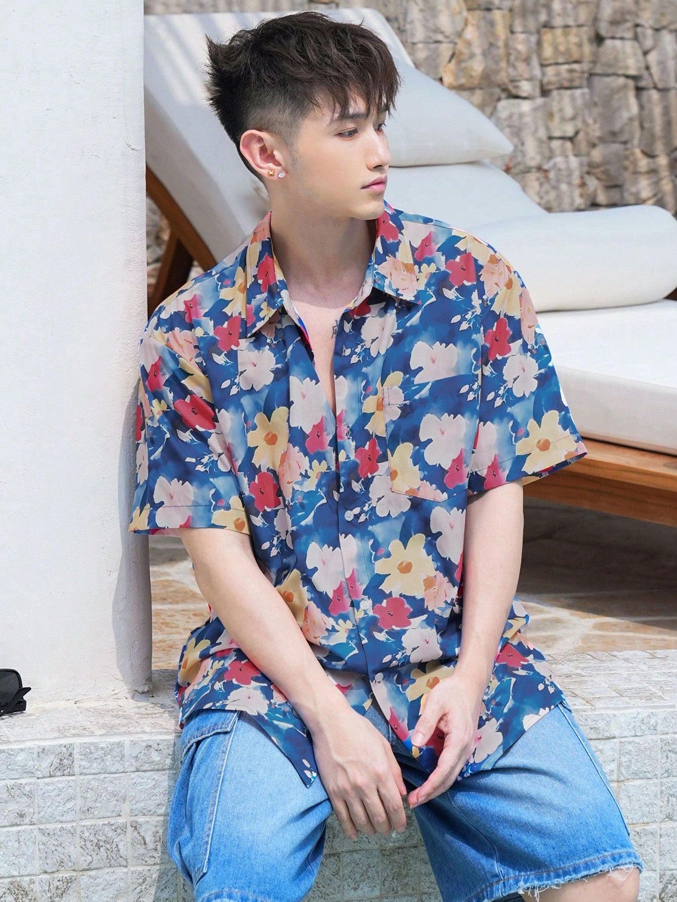 Men All-Over Floral Print Short Sleeve Summer Shirt