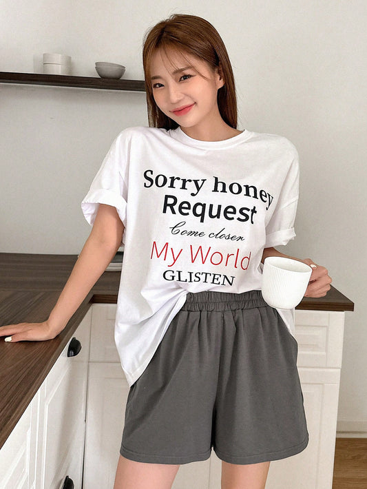 Women Fashionable Letter Printed Loose T-Shirt And Shorts Combo Comfortable Home Wear Set