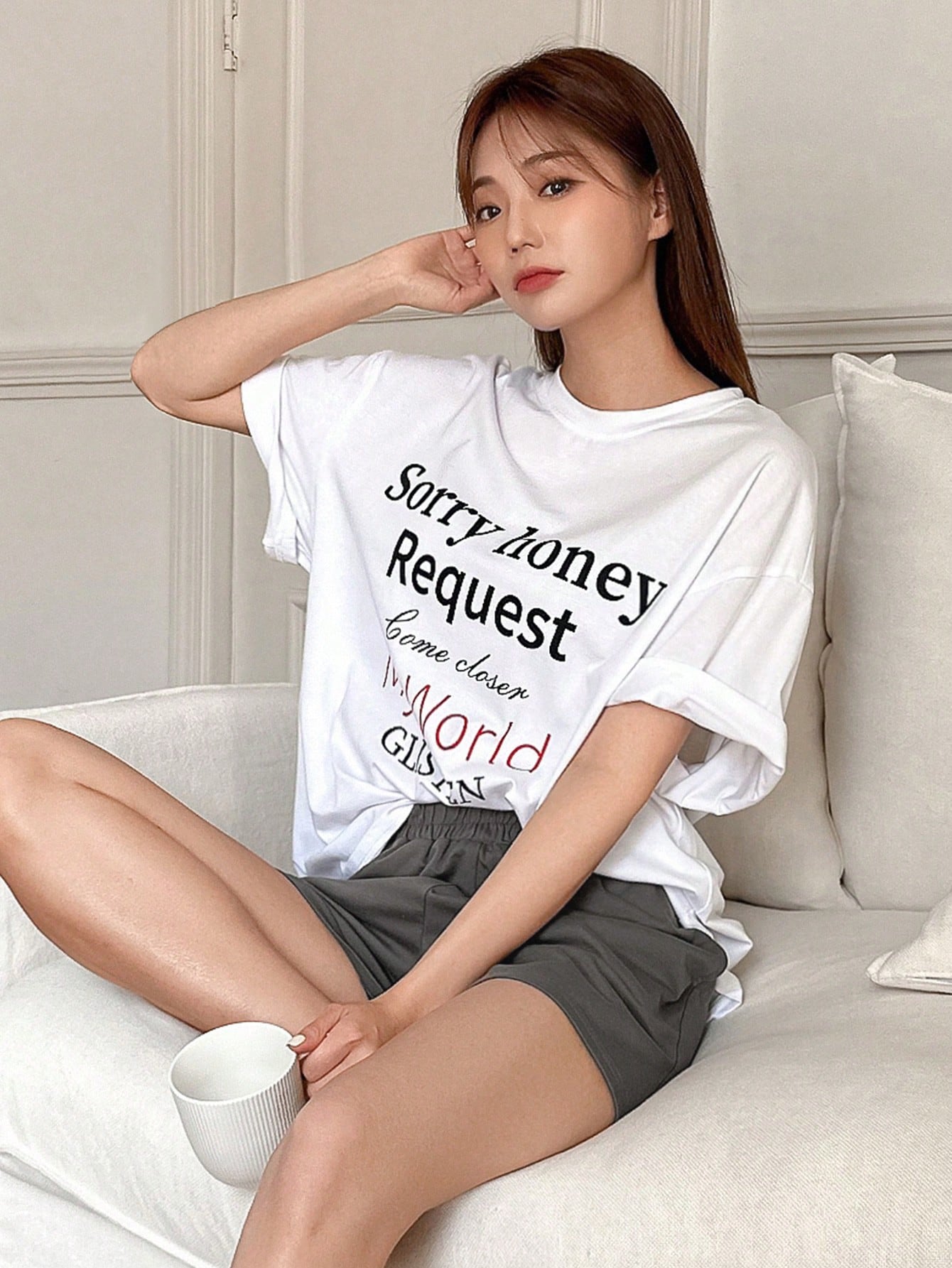 Women Fashionable Letter Printed Loose T-Shirt And Shorts Combo Comfortable Home Wear Set