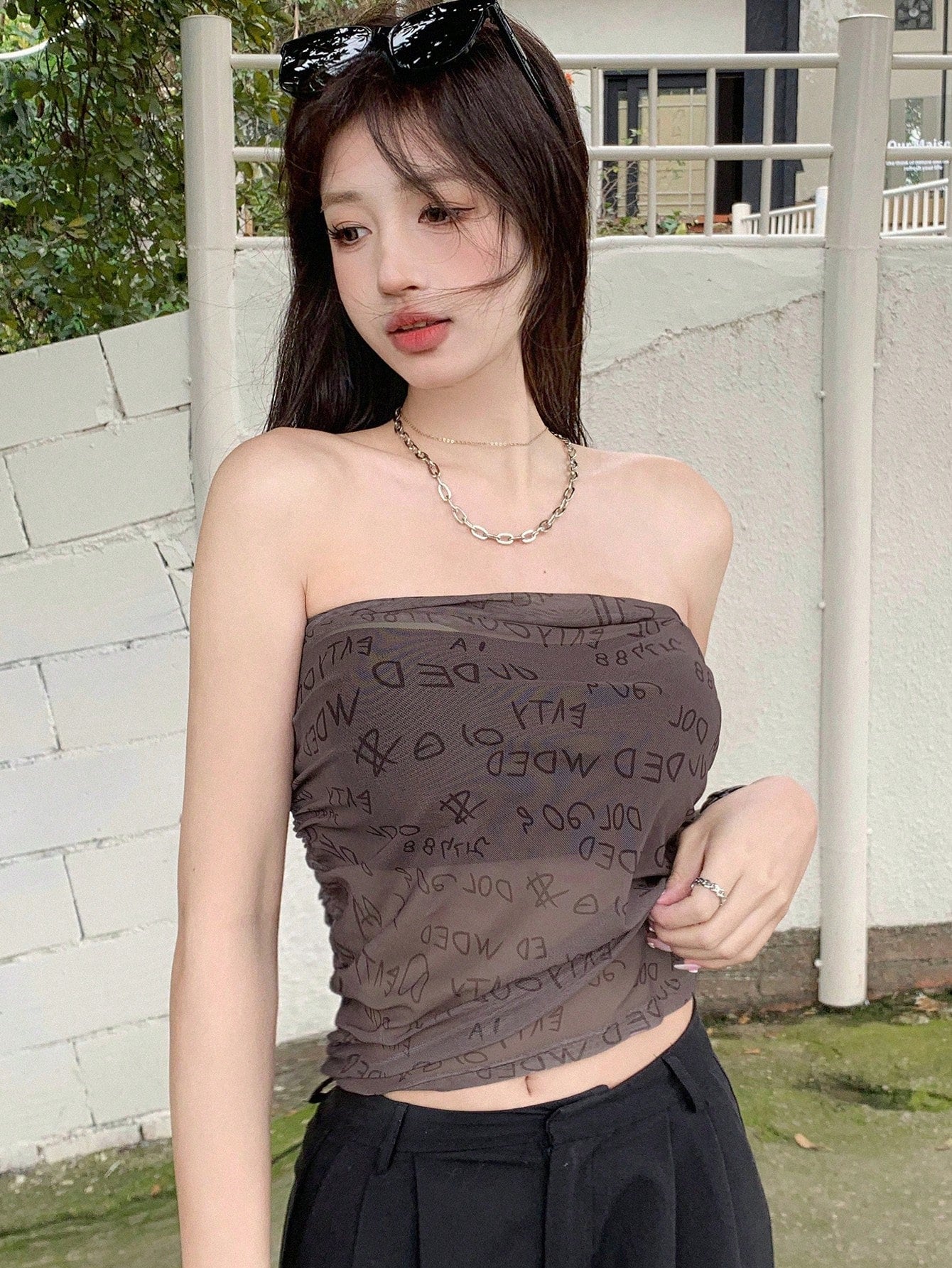 Womens Summer Letter Print Ruffle Mesh Short Tube Top With Slim Fit