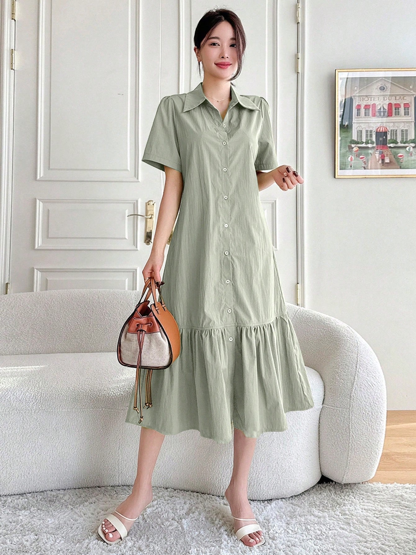 Loose Fit Bubble Sleeve Knee-Length Dress With Stand Collar, Button Front And Fish Tail Hem