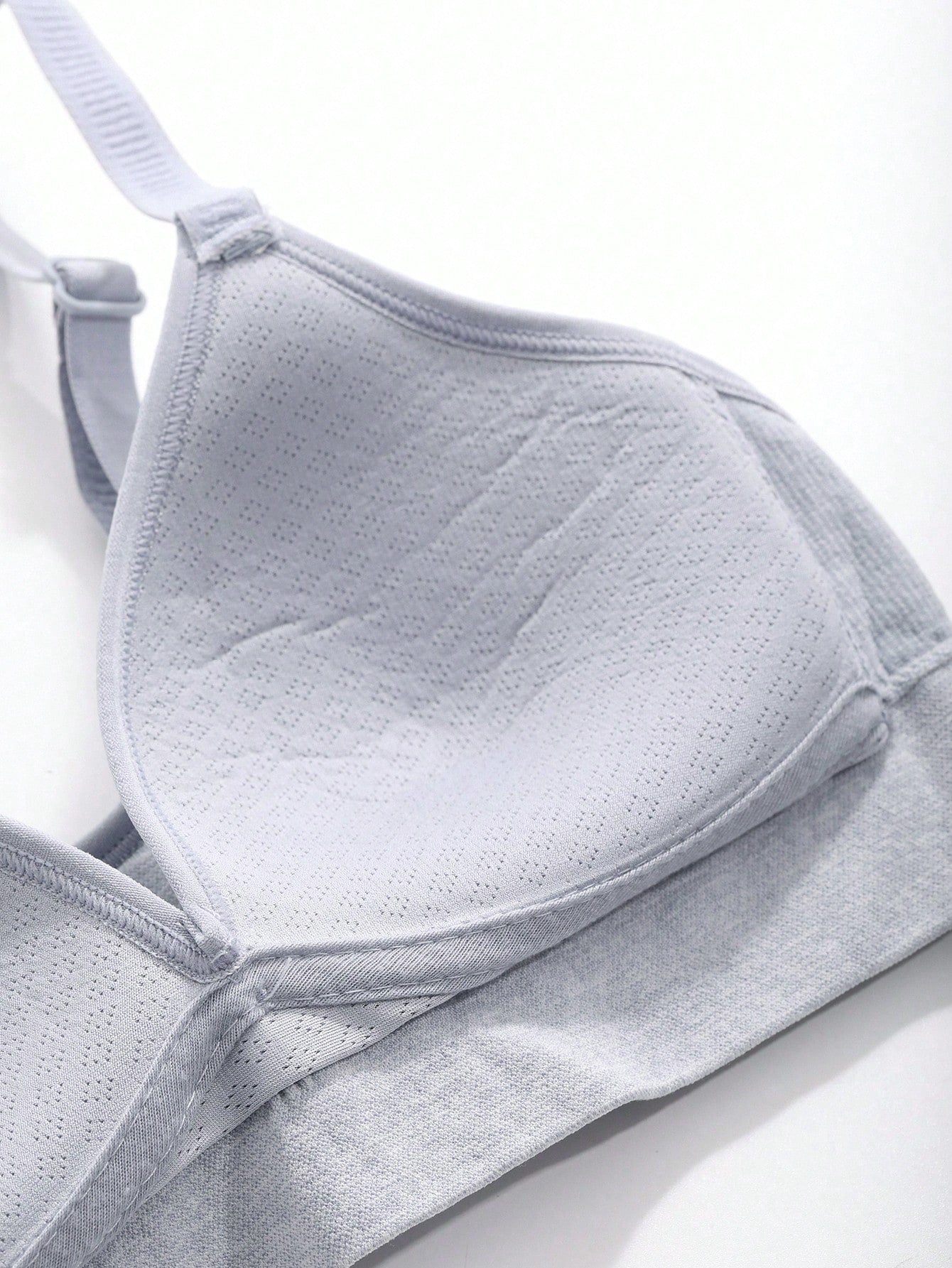 Ladies Knitted Jacquard Comfortable Wire-Free Bra Decorated With Letters