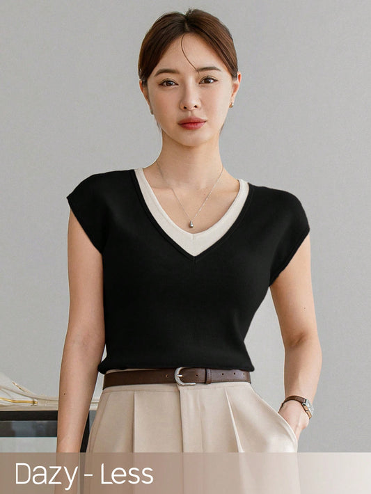 Women's Short Sleeve Knitted Top With False Two-Piece Design