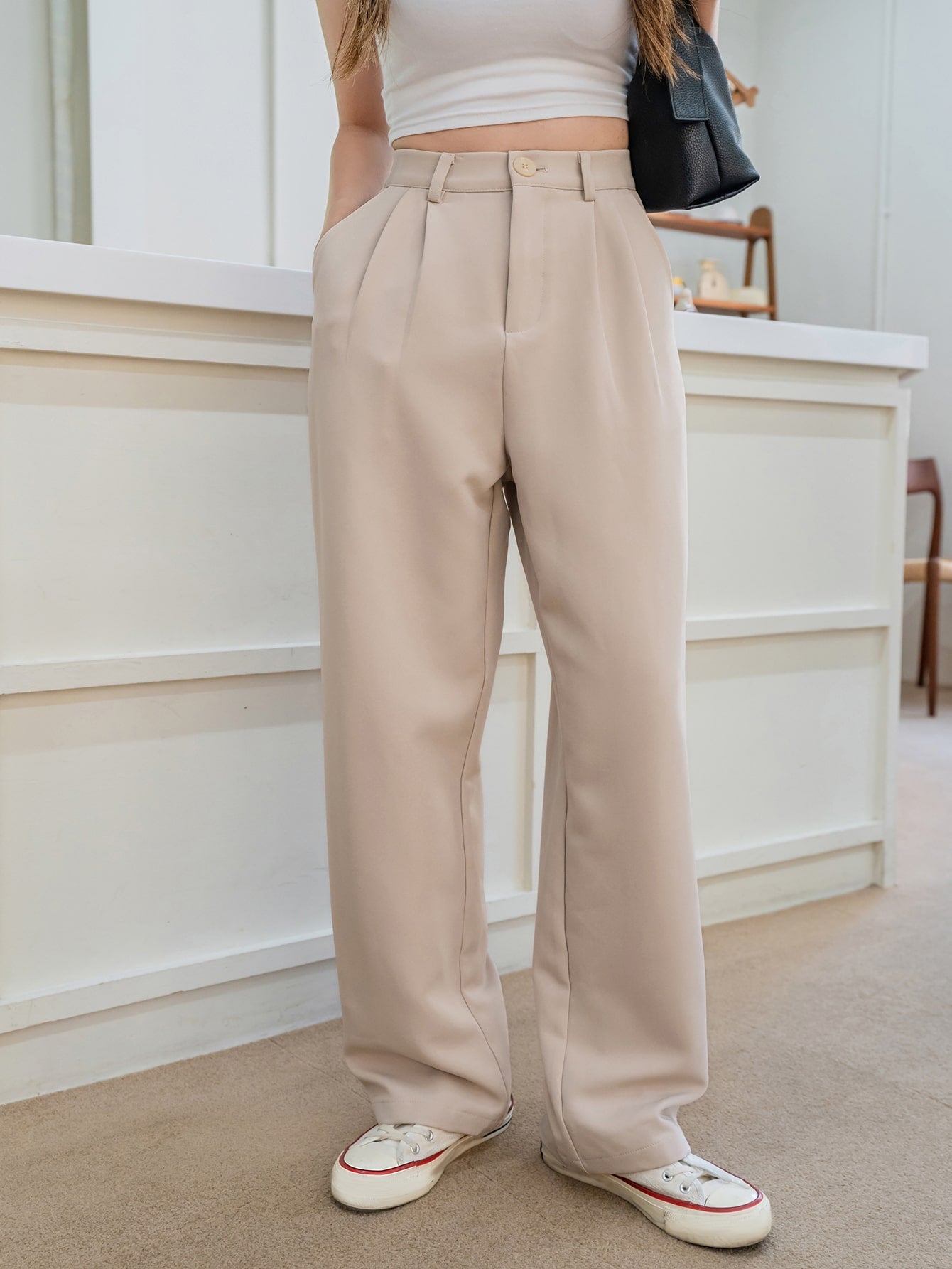 Plicated Wide Leg Tailored Pants