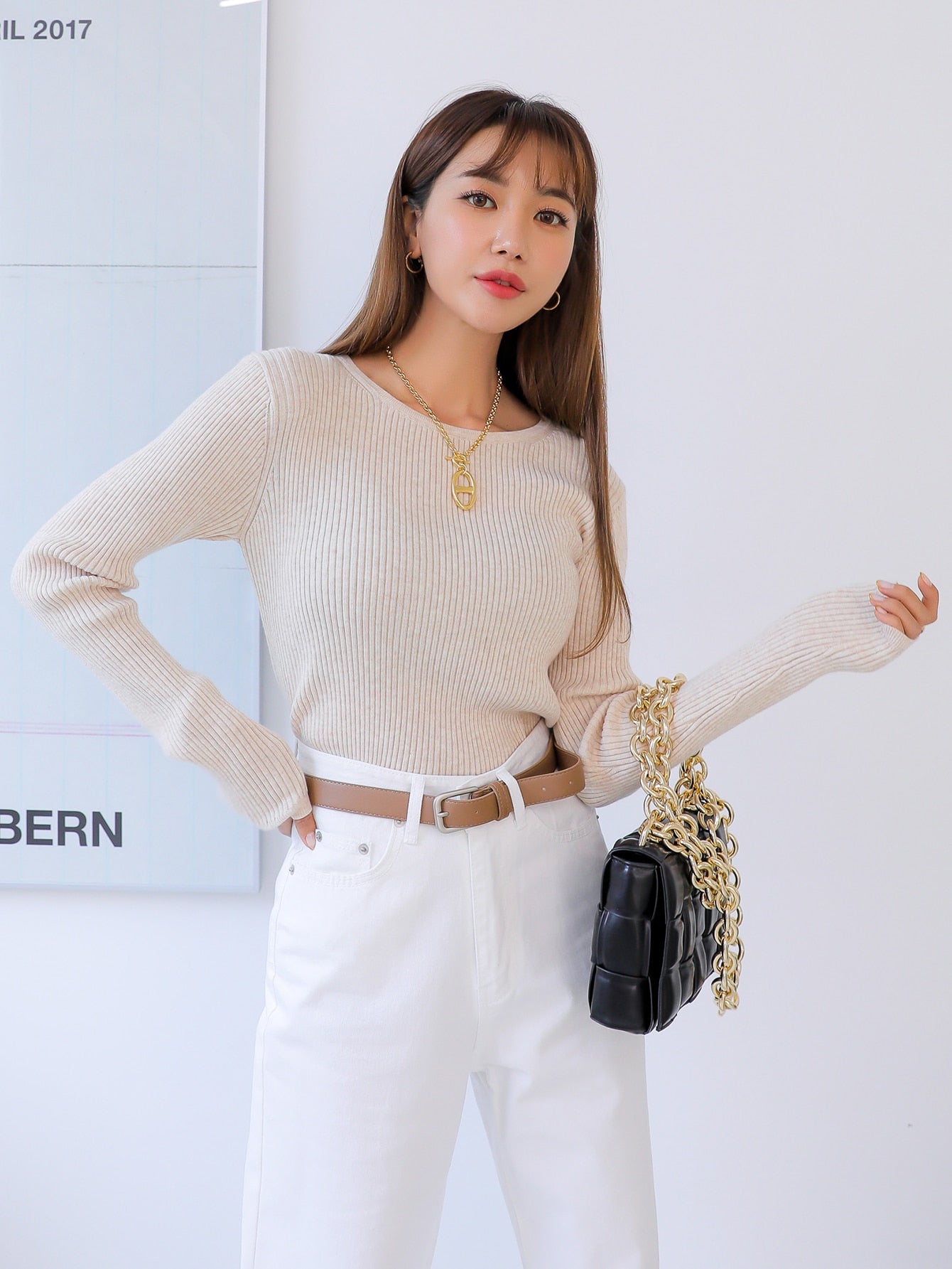 Ribbed Knit Fitted Sweater