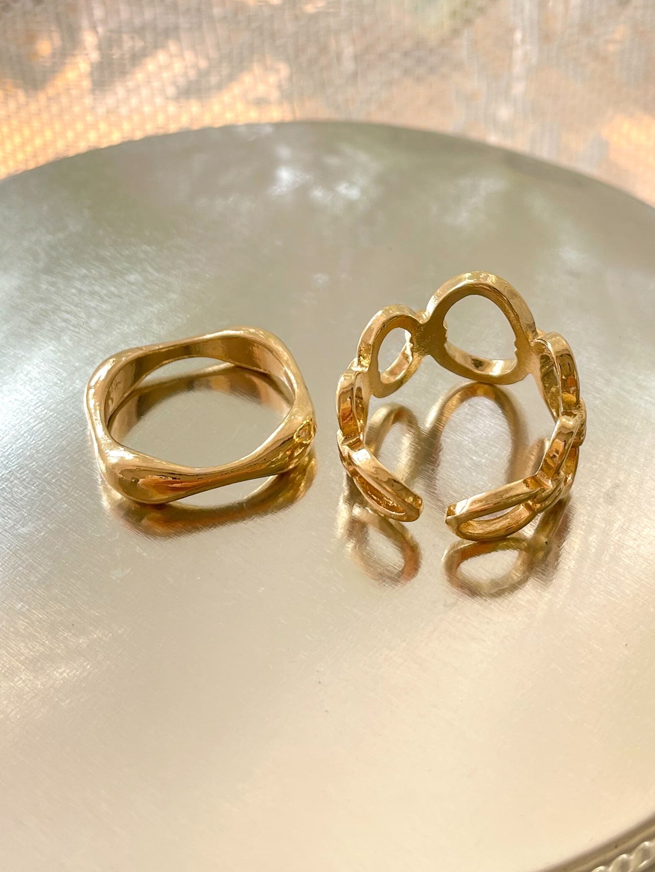 2pcs Hollow Out Ring