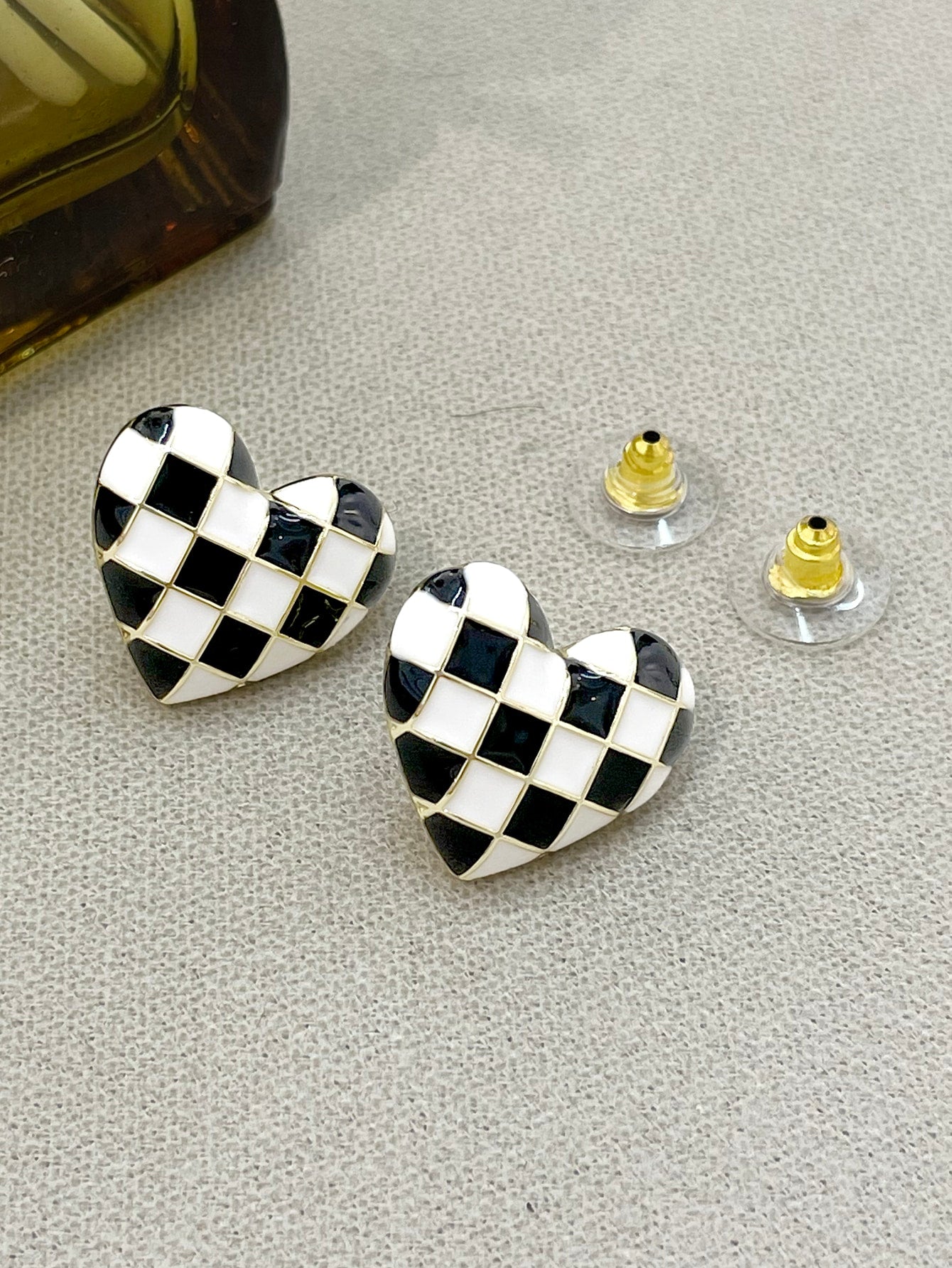 Plaid Pattern Heart Design Earrings