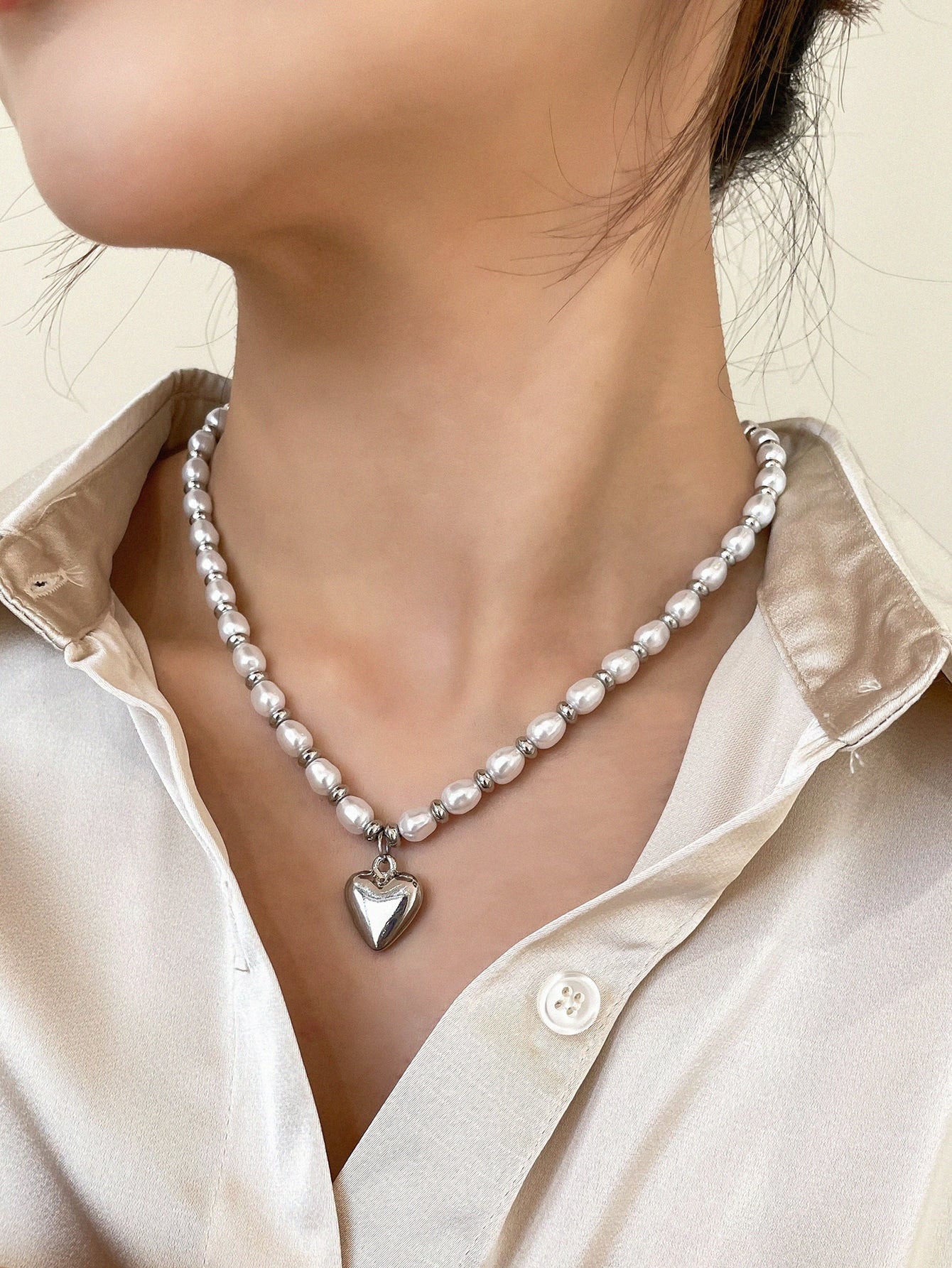 Heart Pendant Faux Pearl Decor Necklace
