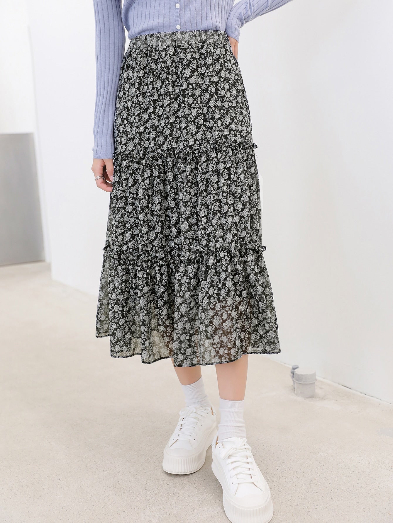 Allover Floral Print Frilled Trim Skirt
