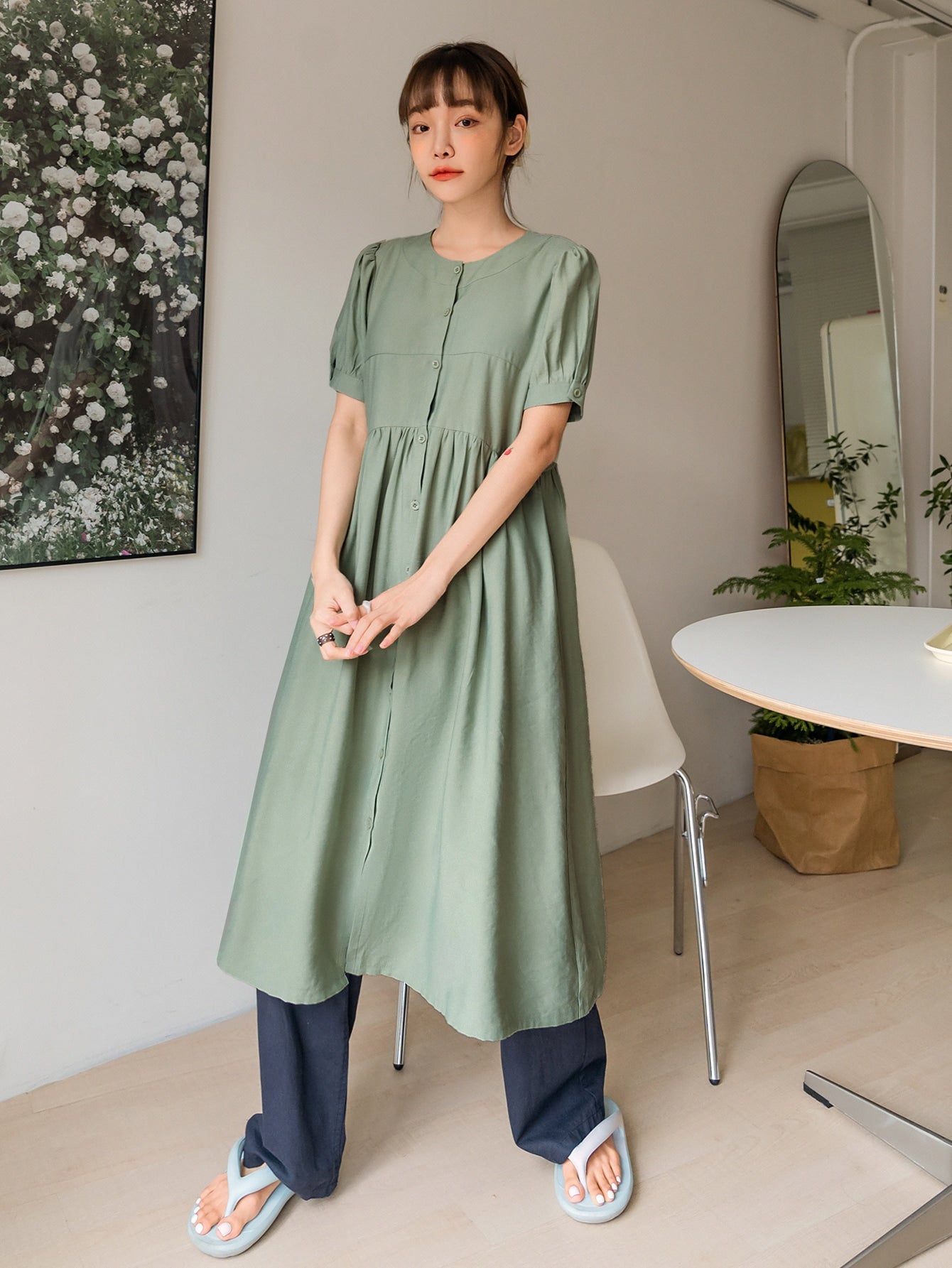 Solid Button Front Puff Sleeve Smock Dress