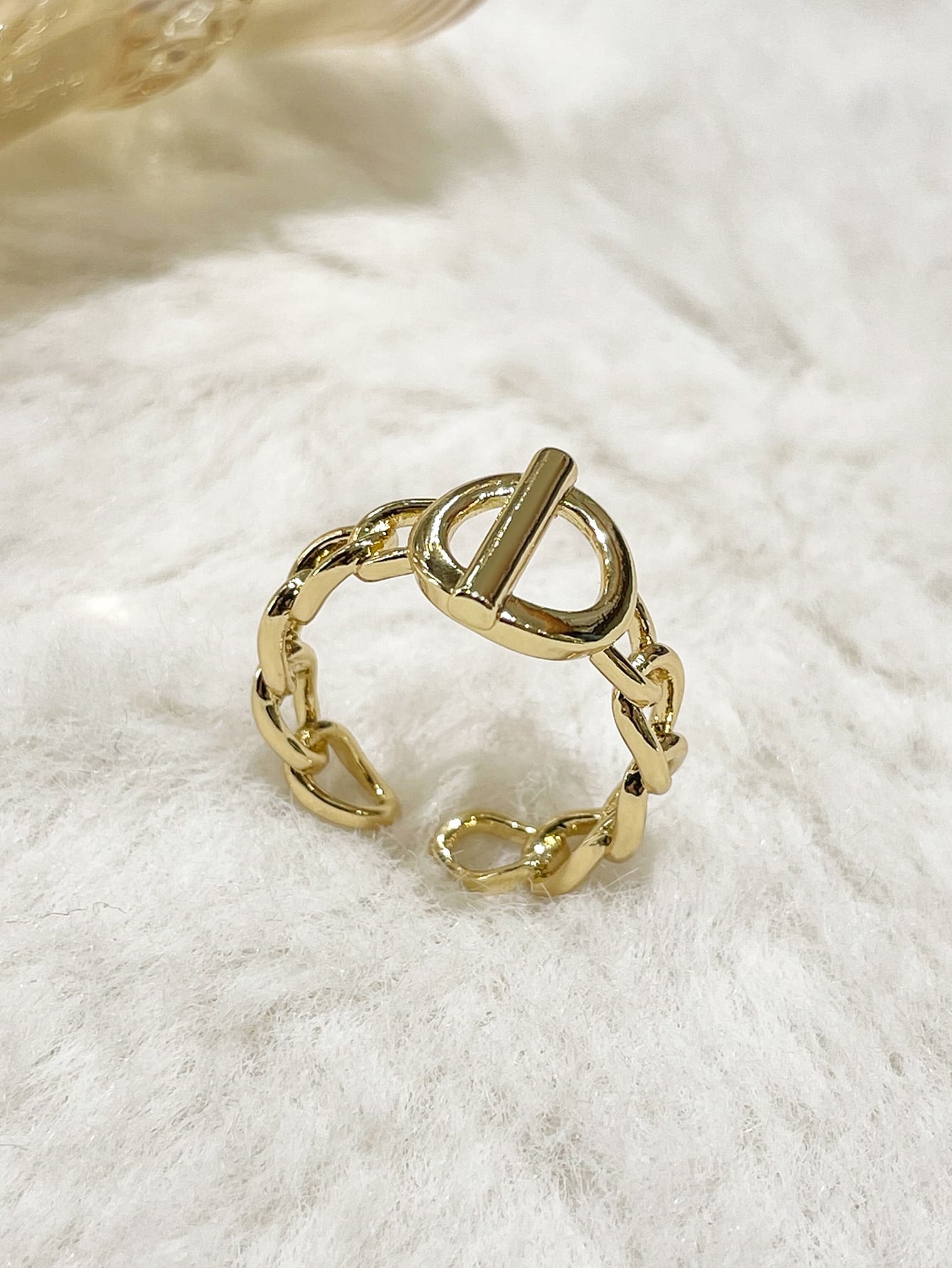 Chain Design Cuff Ring
