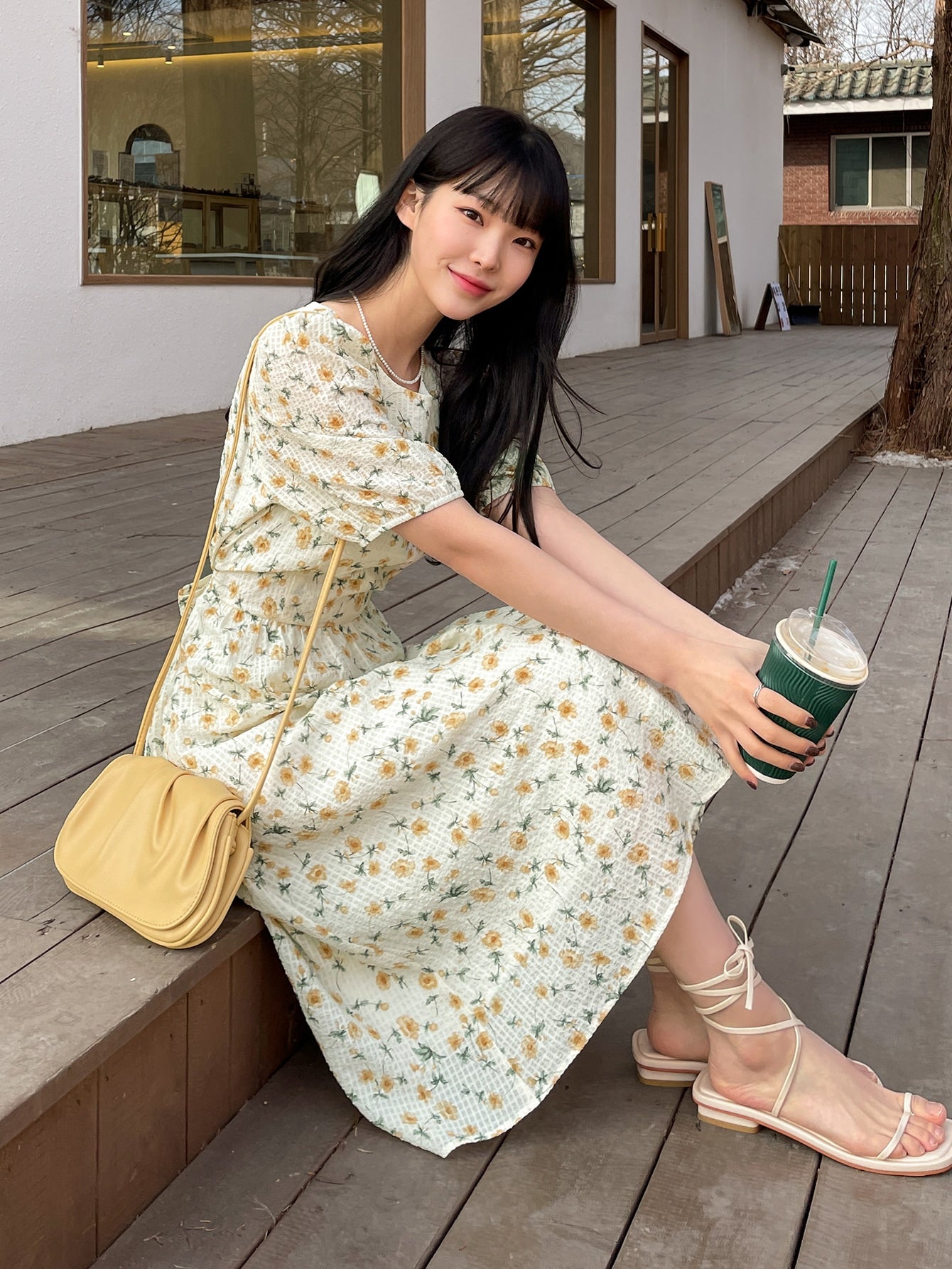 Ditsy Floral Print Puff Sleeve Tie Back Dress