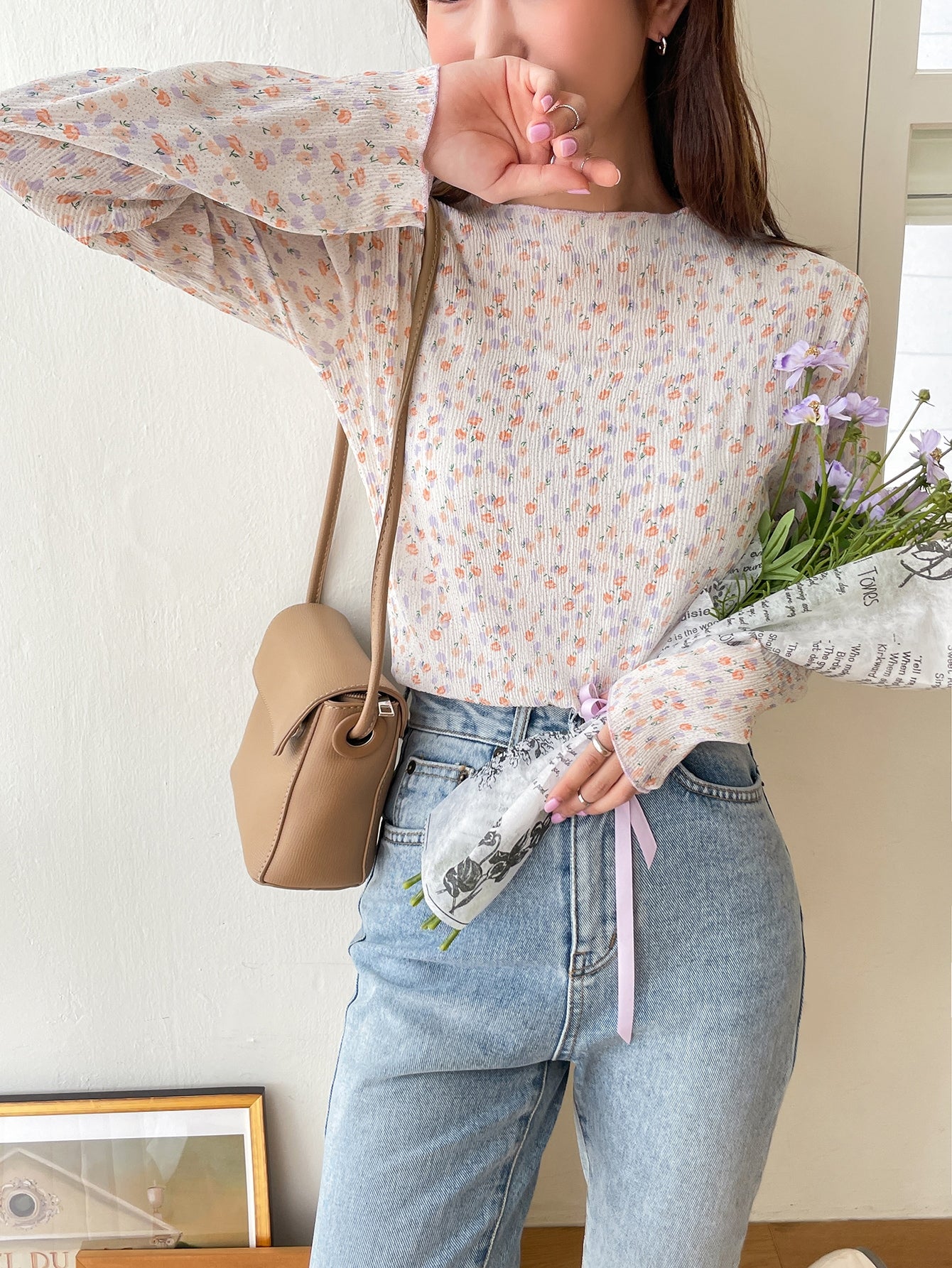Ditsy Floral Plicated Blouse