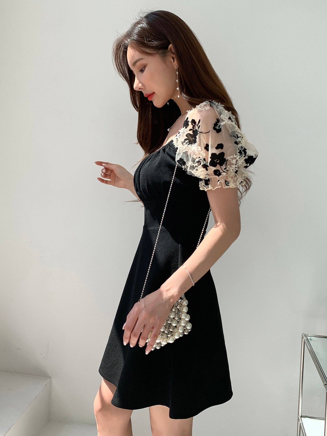 Floral Print Contrast Mesh Puff Sleeve Ruched Dress