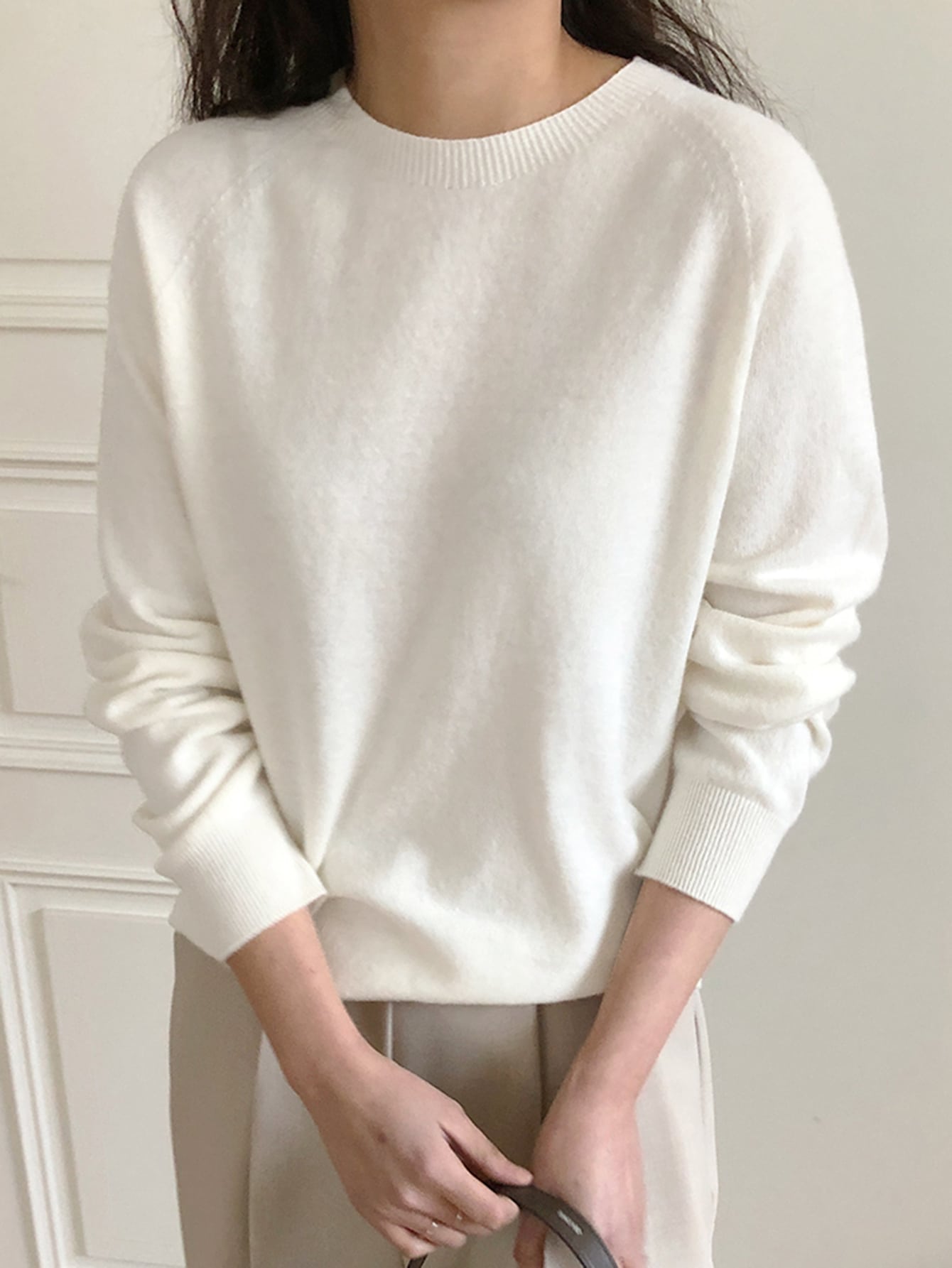 Raglan Sleeve Round Neck Sweater