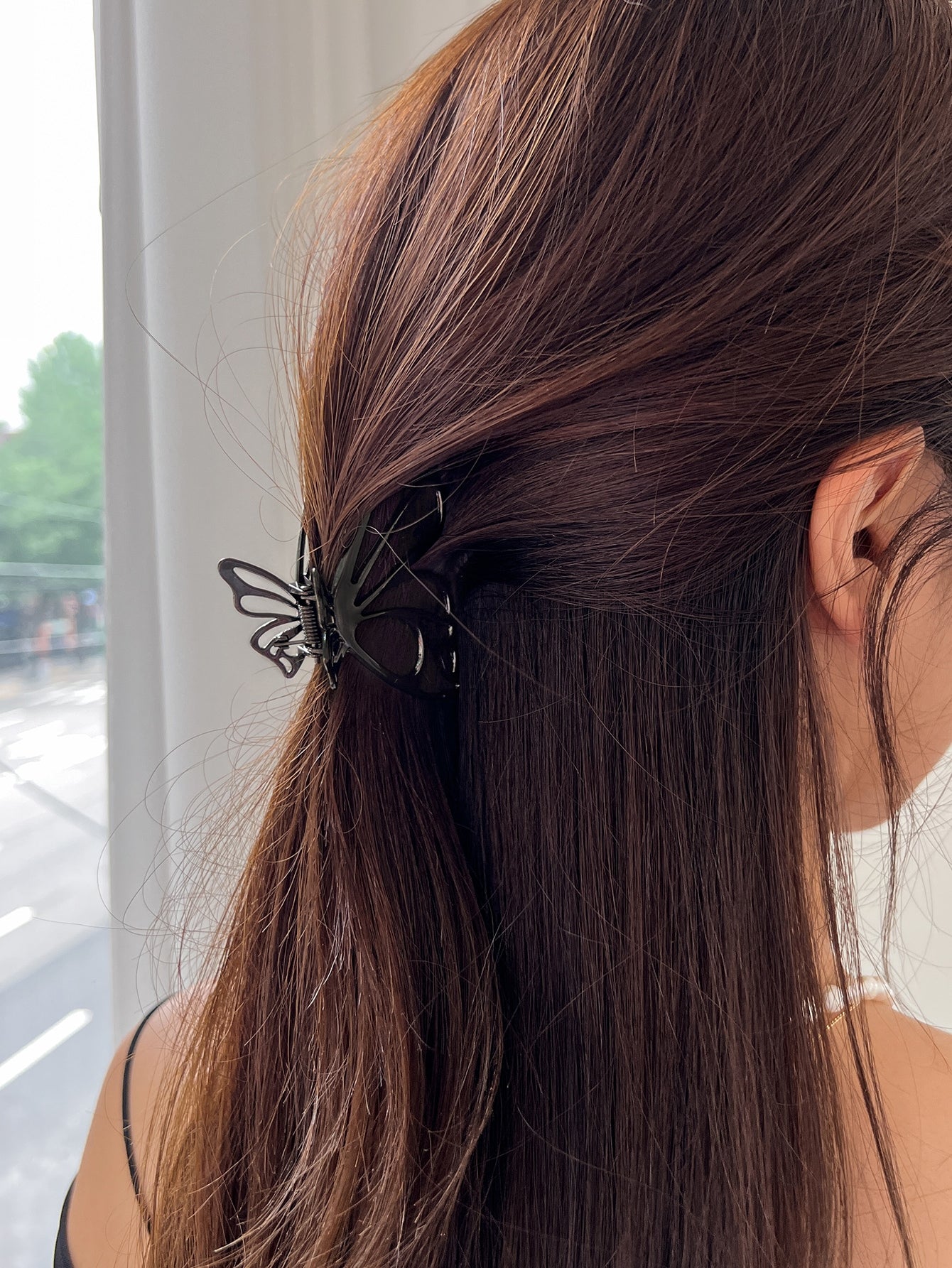Hollow Out Butterfly Design Hair Claw