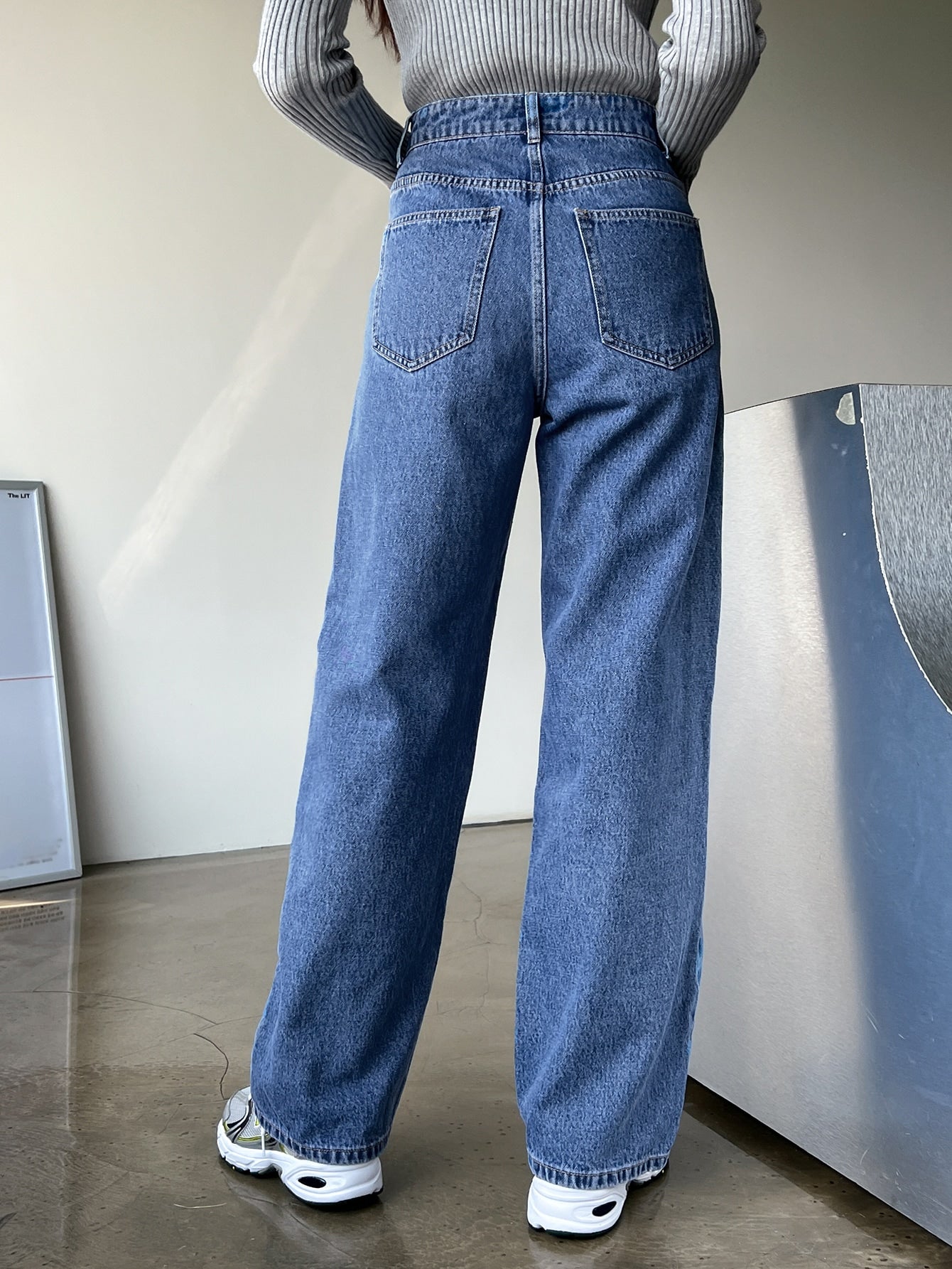 Slant Pocket Boyfriend Jeans