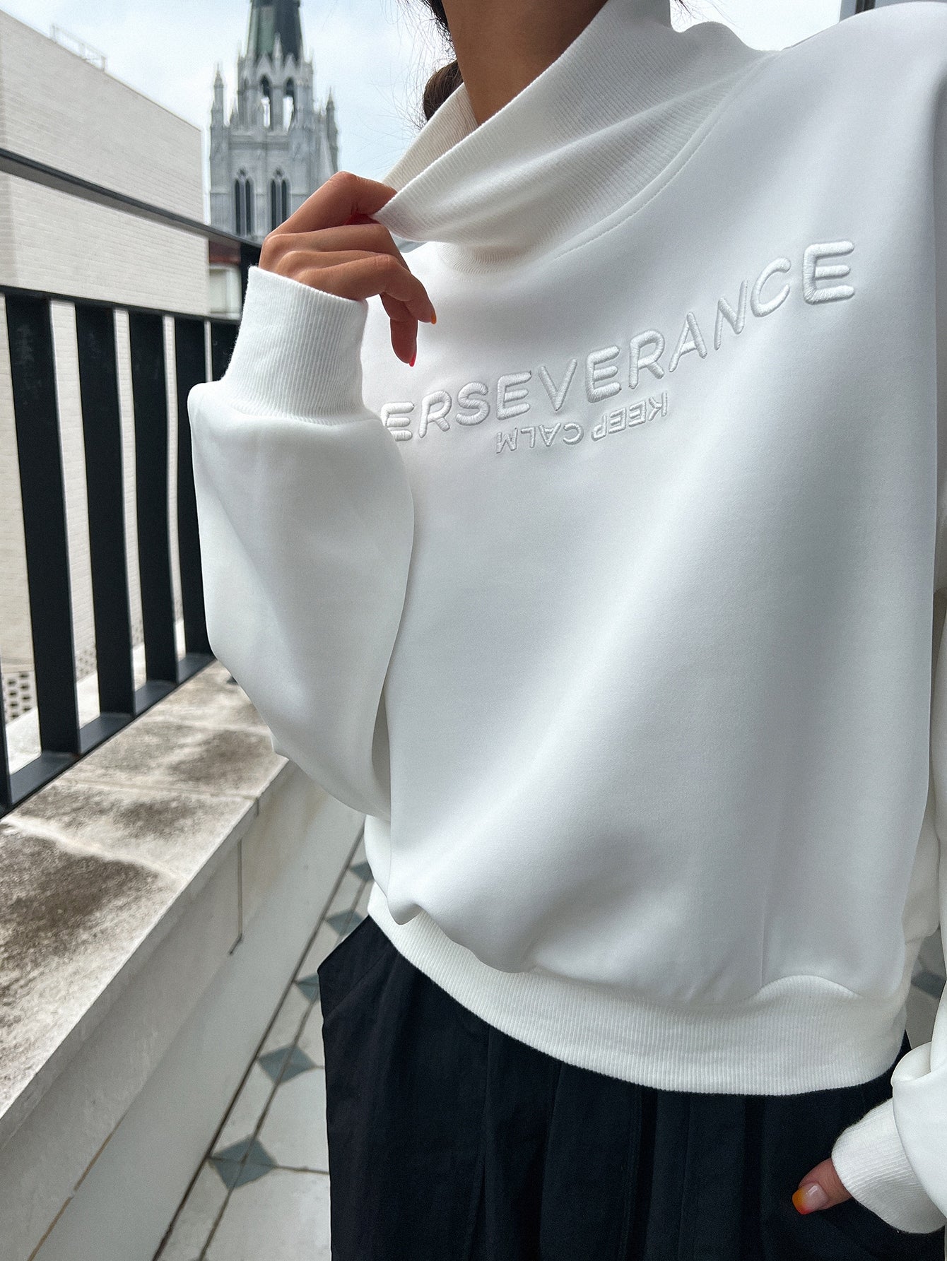 Women's High Neck Sweatshirt With Letter Embroidery