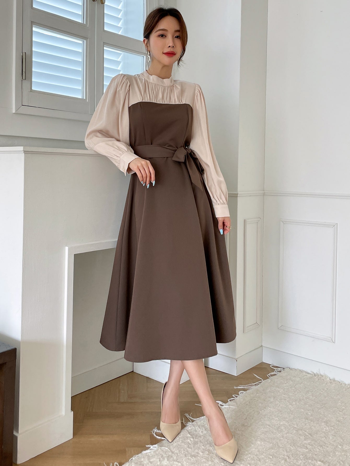 Two Tone Puff Sleeve Belted Dress