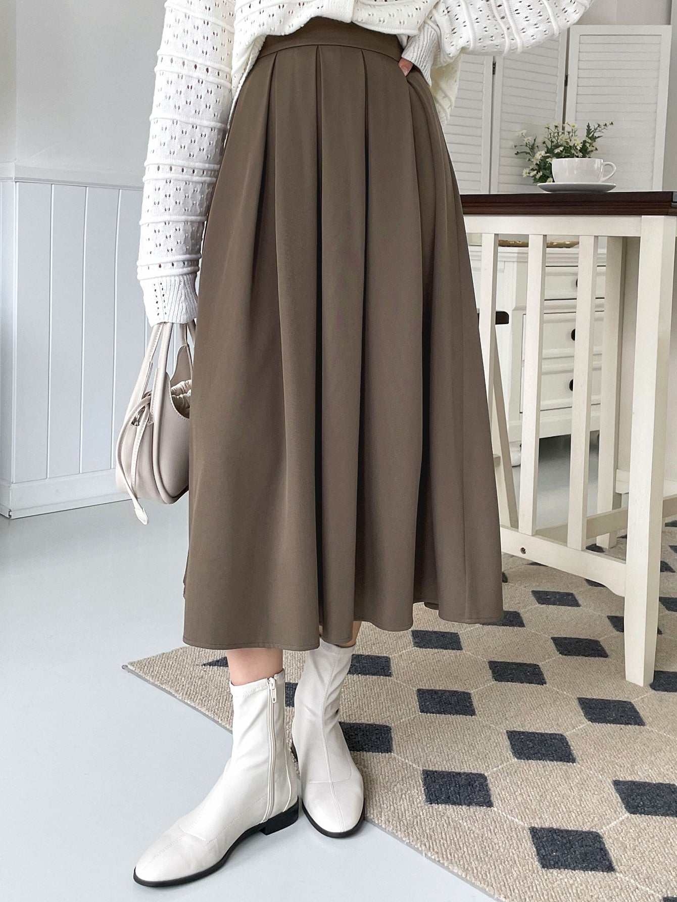 Solid Fold Pleated Skirt
