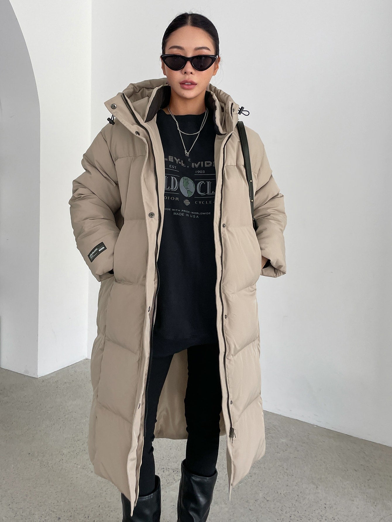 Letter Patched Detail Zipper Drawstring Hooded Puffer Coat
