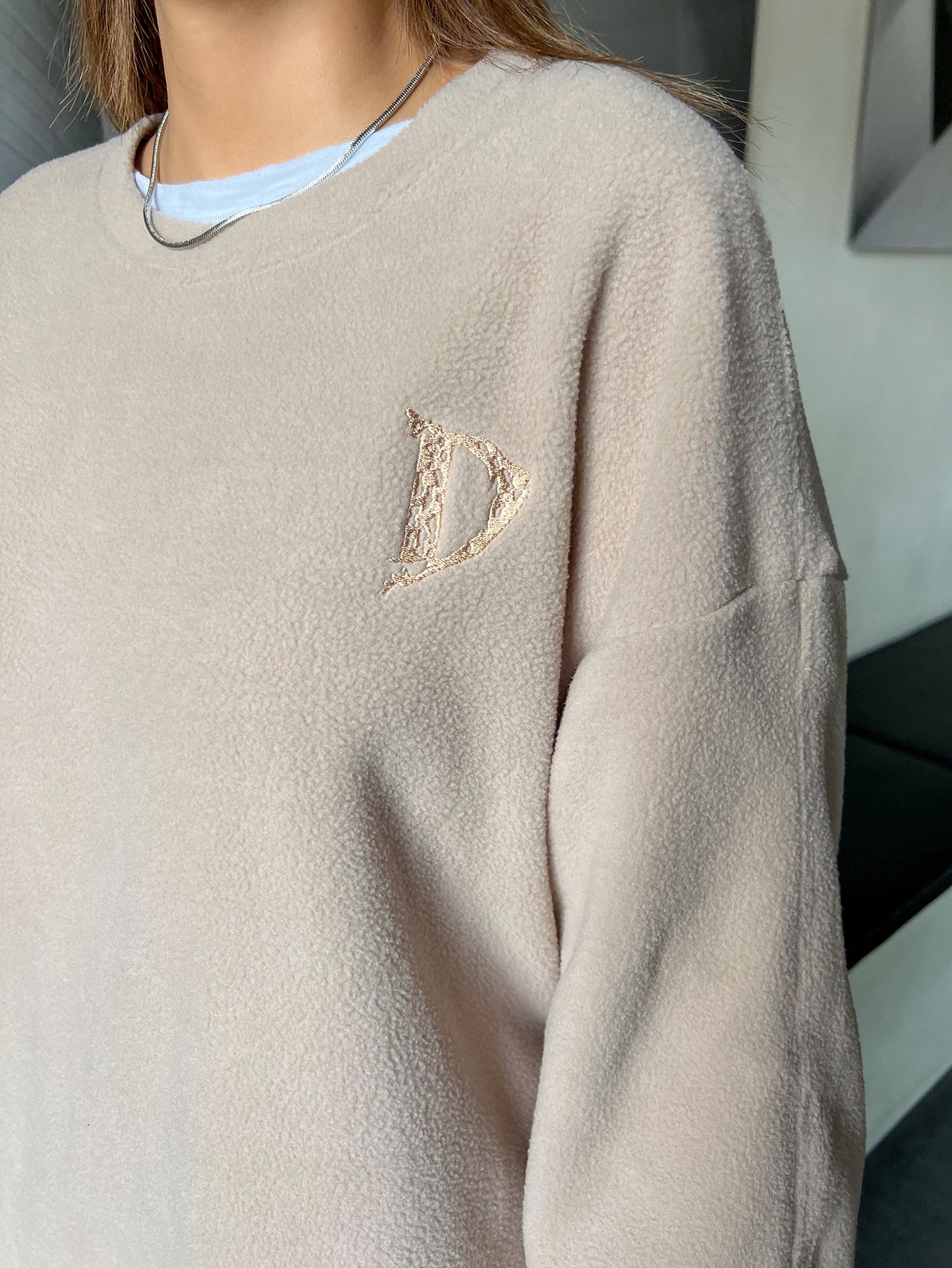 Letter Embroidery Drop Shoulder Fleece Sweatshirt Without Tee