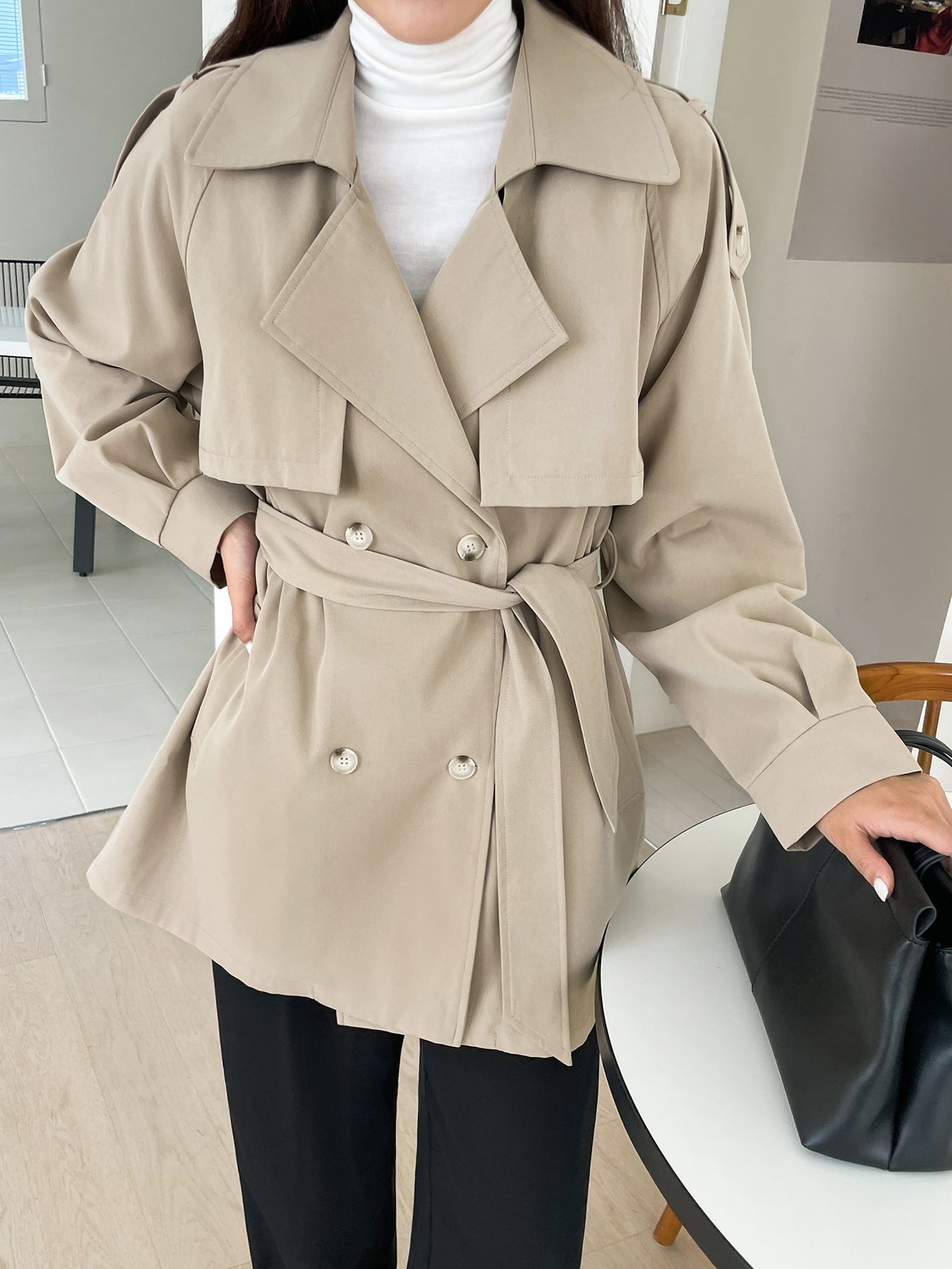 Epaulettes Design Raglan Sleeve Double Breasted Belted Trench Coat