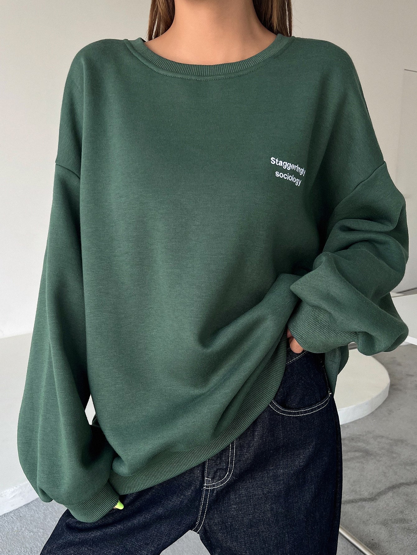 Letter Embroidery Drop Shoulder Thermal Pullover