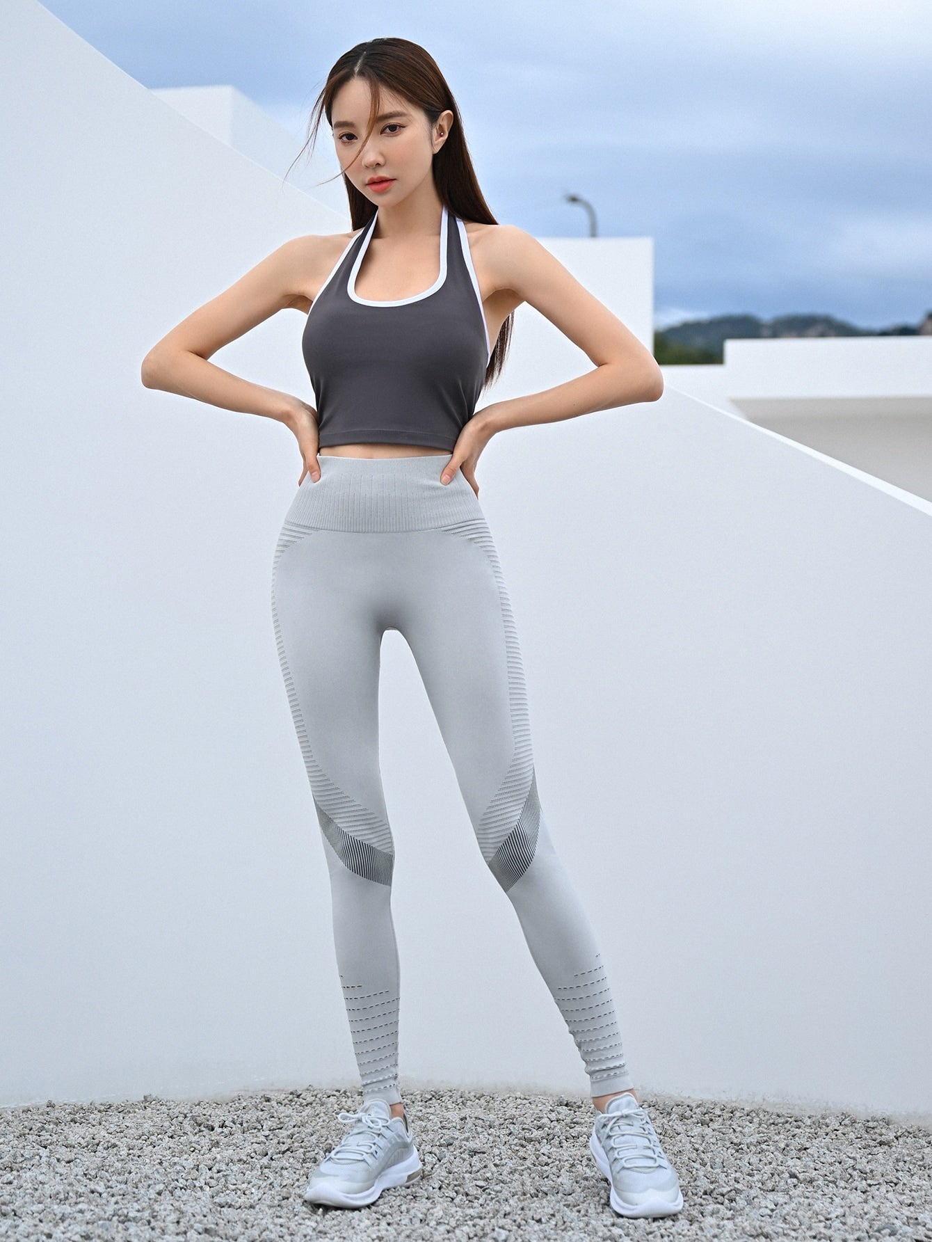 Striped Print Hollow Out Sports Leggings