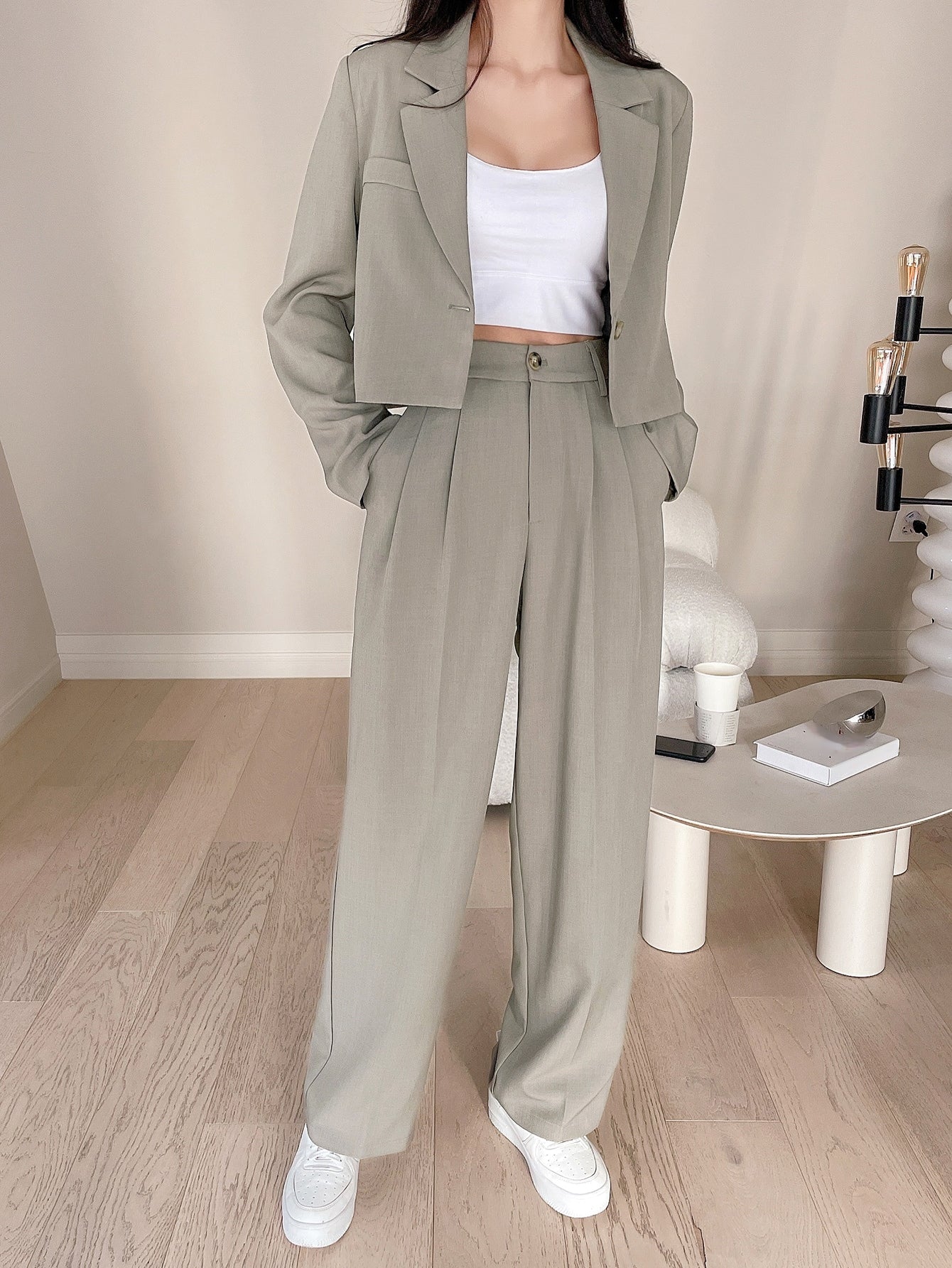 Single Button Crop Blazer & Fold Pleated Suit Pants